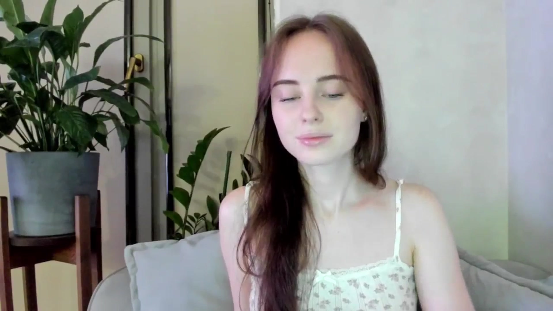 Gallery image thumbnail from userSasha's myfreecams stream on, 01/21/2026, 07:05 image 14 of 20
