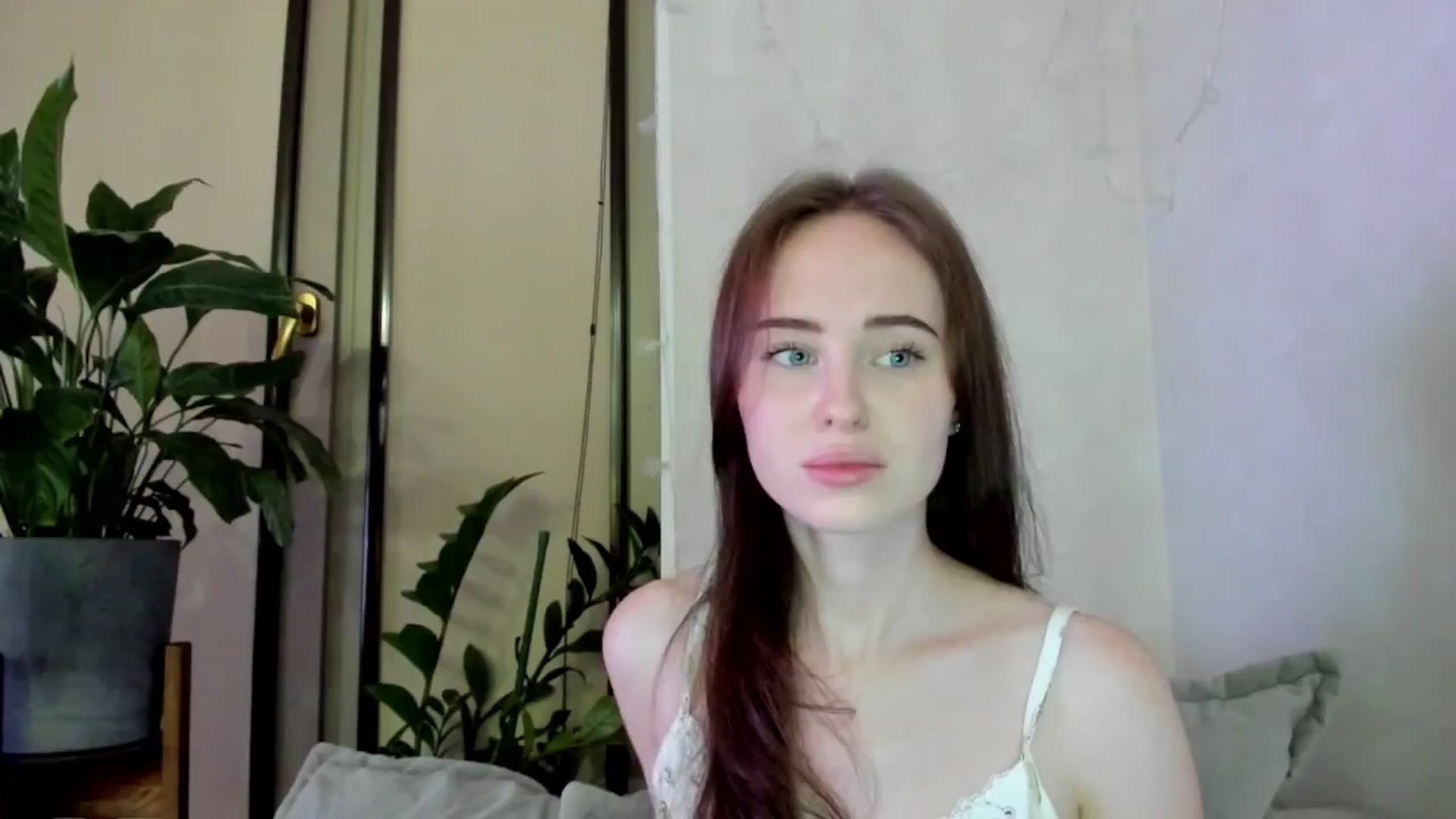 Gallery image thumbnail from userSasha's myfreecams stream on, 01/24/2026, 05:28 image 14 of 20
