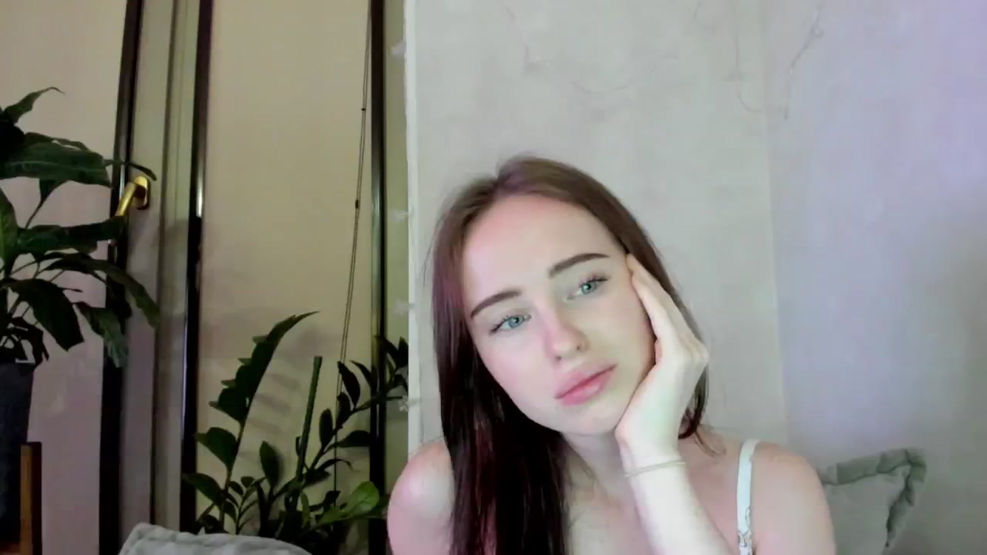 Gallery image thumbnail from userSasha's myfreecams stream on, 01/24/2026, 05:28 image 19 of 20