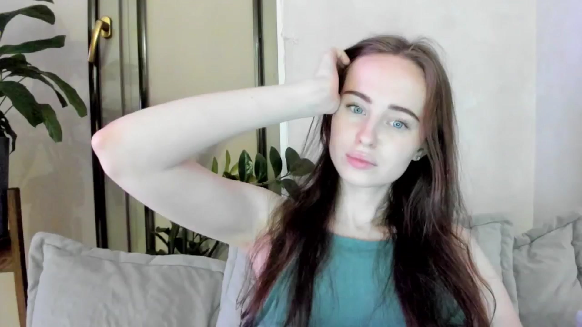 Gallery image thumbnail from userSasha's myfreecams stream on, 01/28/2026, 06:33 image 16 of 20