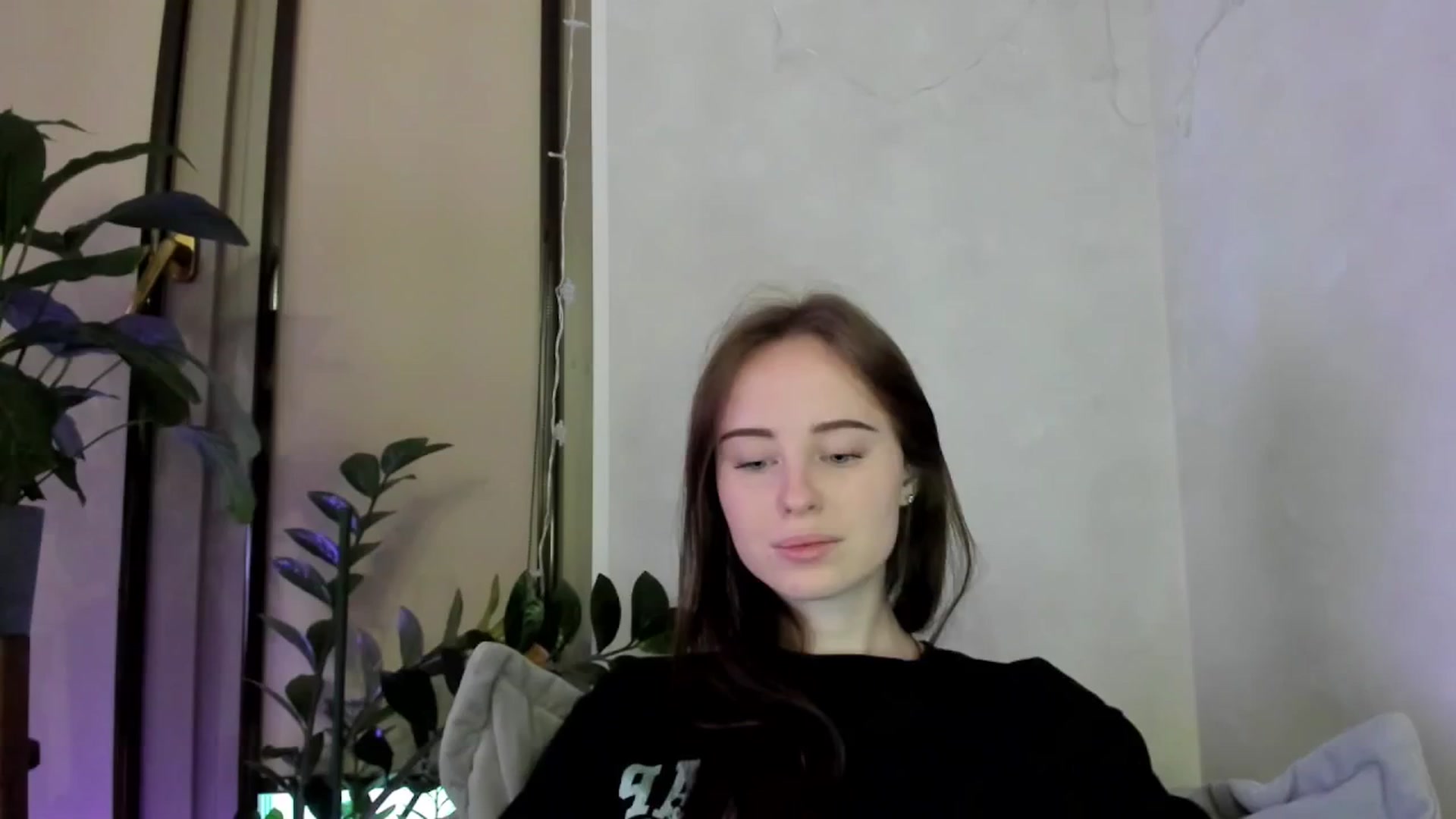 Gallery image thumbnail from userSasha's myfreecams stream on, 02/01/2026, 07:27 image 16 of 20