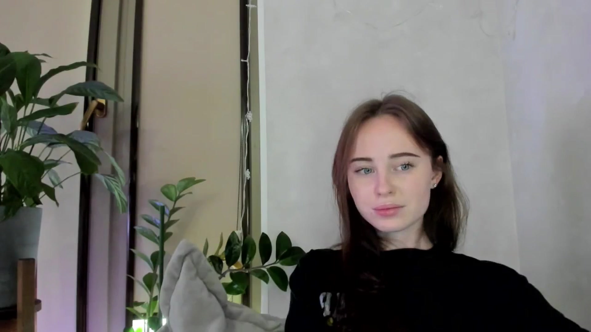 Gallery image thumbnail from userSasha's myfreecams stream on, 02/01/2026, 09:06 image 17 of 20