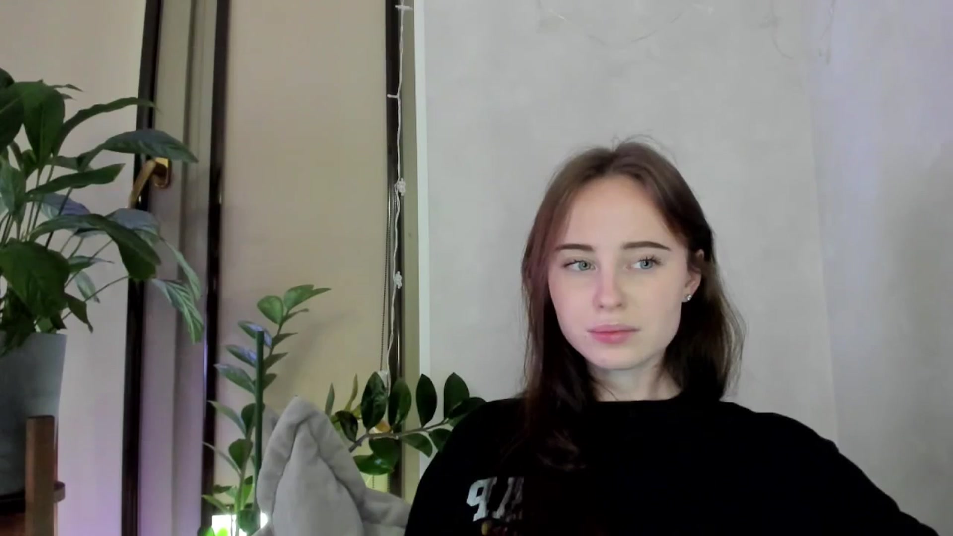 Gallery image thumbnail from userSasha's myfreecams stream on, 02/01/2026, 09:06 image 16 of 20