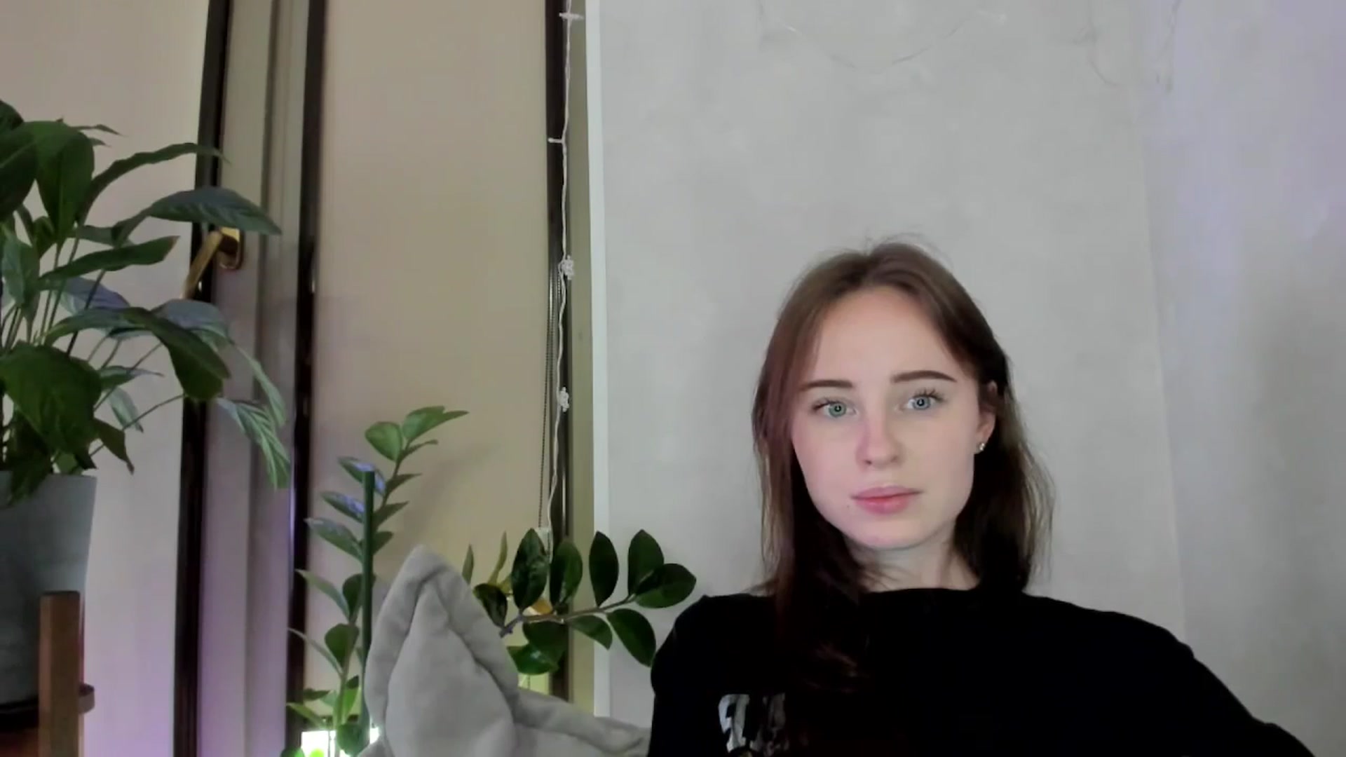 Gallery image thumbnail from userSasha's myfreecams stream on, 02/01/2026, 09:06 image 19 of 20