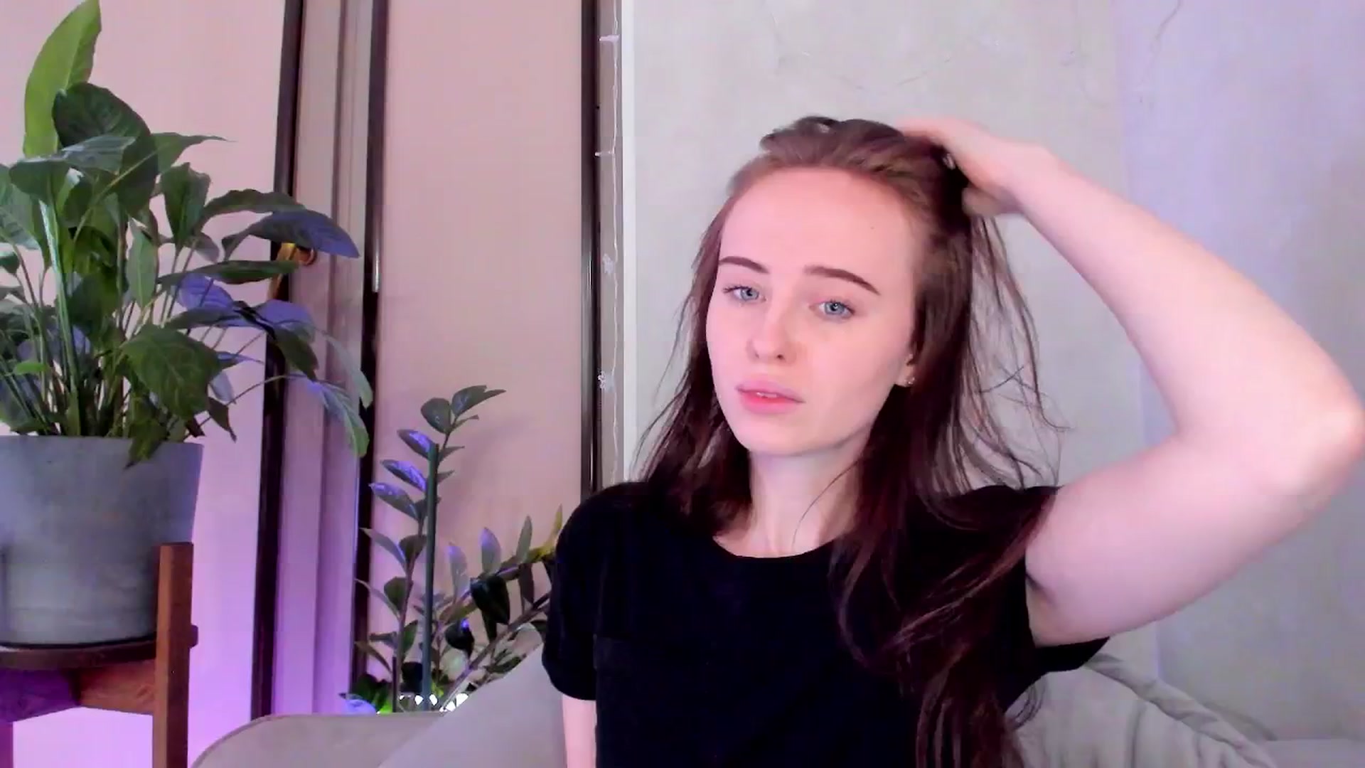 Gallery image thumbnail from userSasha's myfreecams stream on, 02/05/2026, 08:11 image 9 of 20