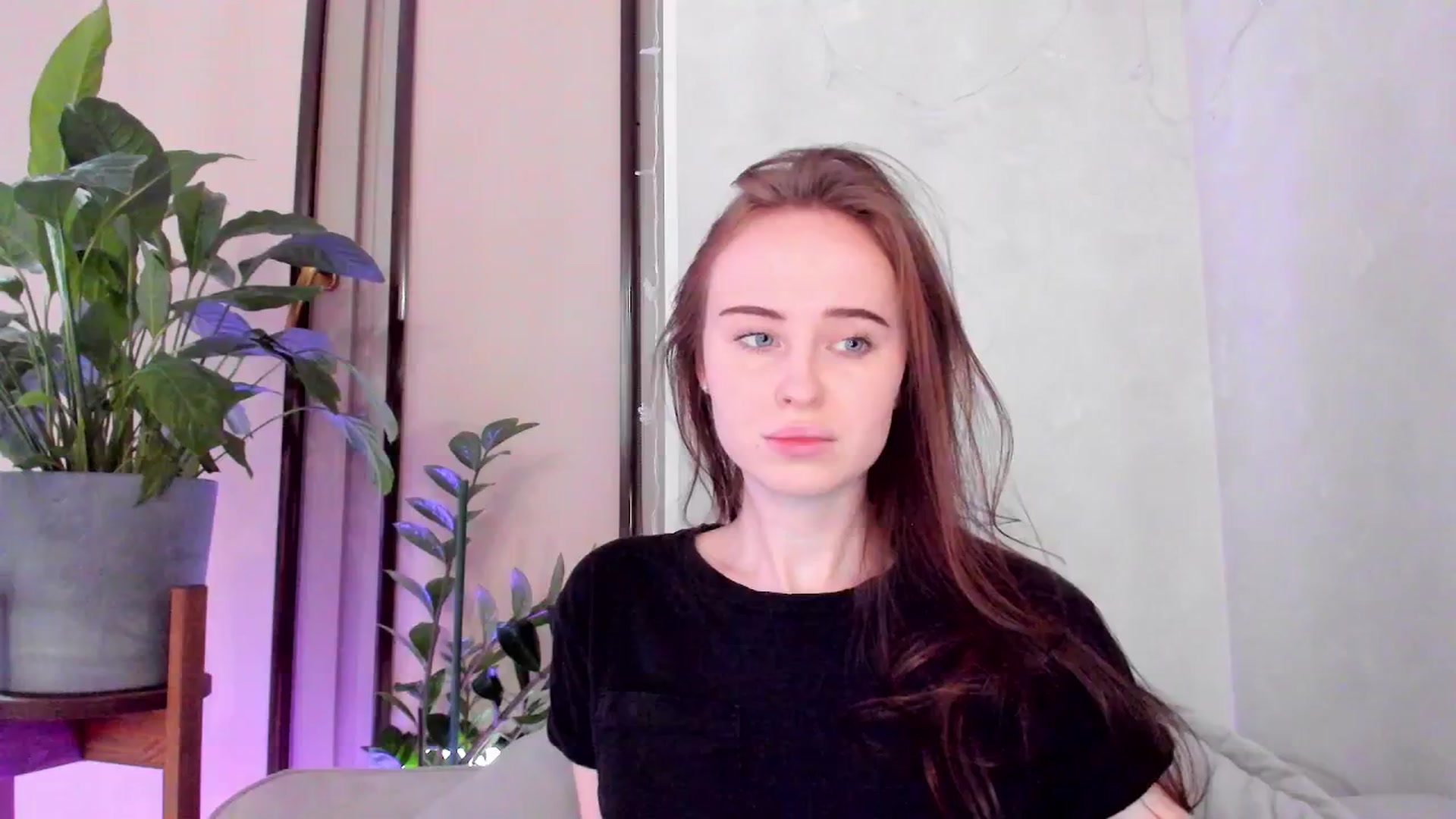 Gallery image thumbnail from userSasha's myfreecams stream on, 02/05/2026, 08:11 image 4 of 20