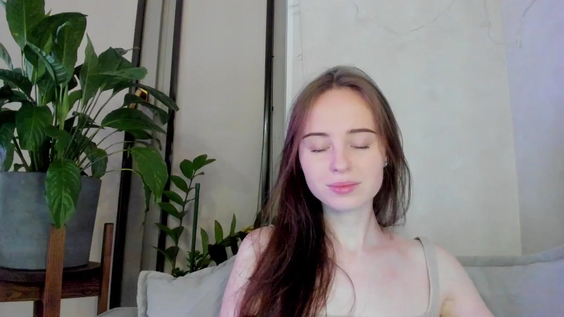 Gallery image thumbnail from userSasha's myfreecams stream on, 02/11/2026, 07:27 image 14 of 20