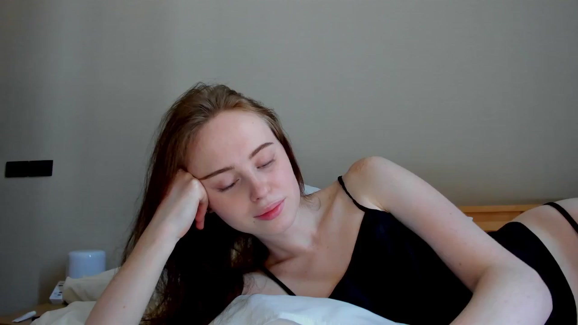 Gallery image thumbnail from userSasha's myfreecams stream on, 03/01/2026, 03:39 image 14 of 20