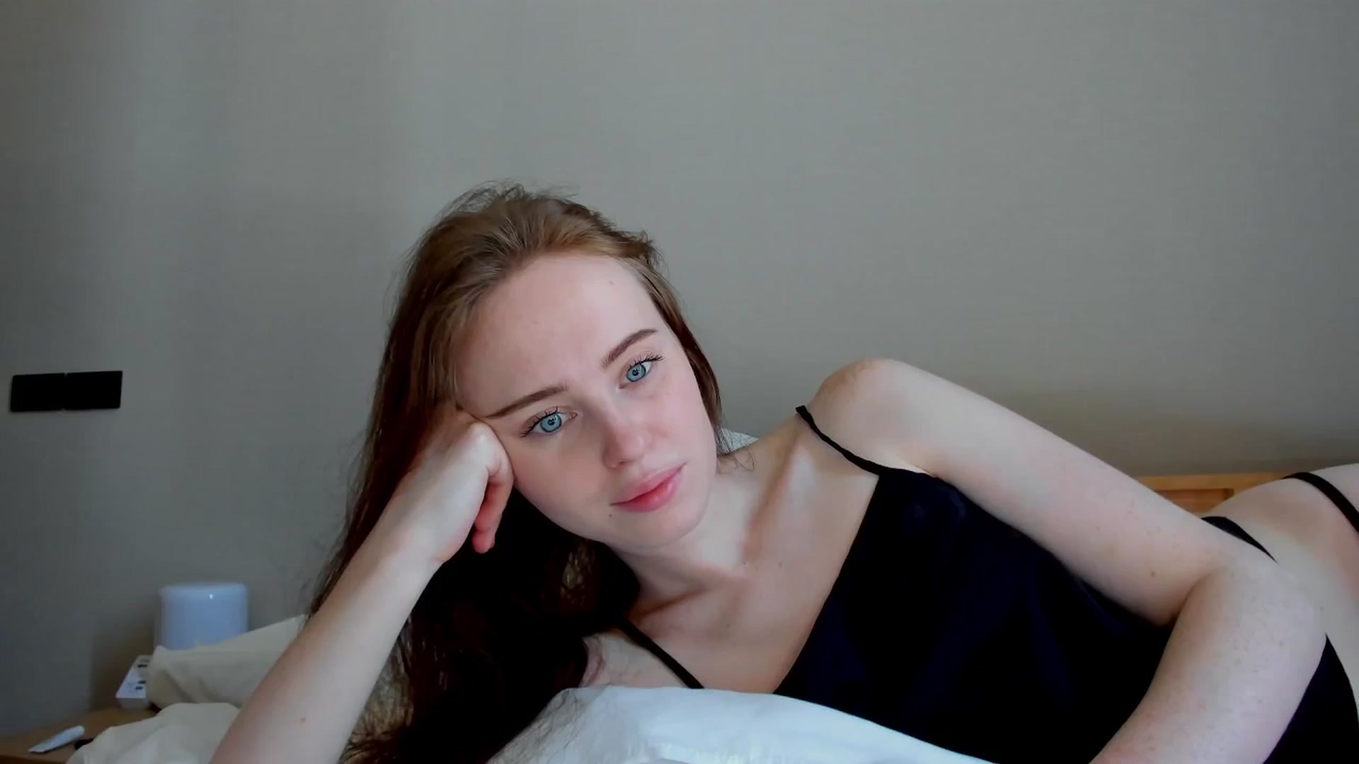 Gallery image thumbnail from userSasha's myfreecams stream on, 03/01/2026, 03:39 image 8 of 20