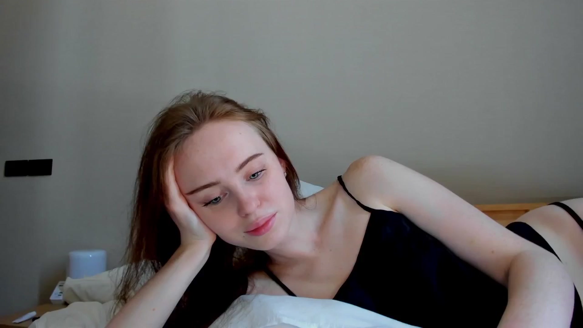 Gallery image thumbnail from userSasha's myfreecams stream on, 03/01/2026, 03:39 image 10 of 20