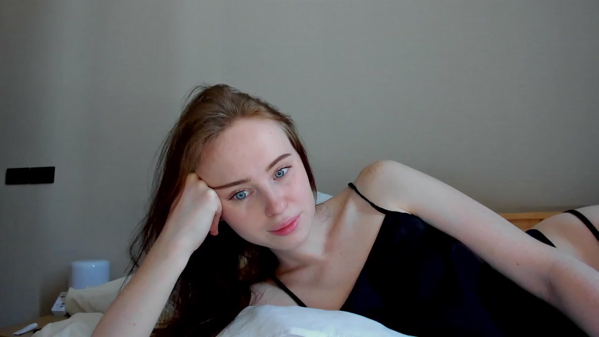 Gallery image thumbnail from userSasha's myfreecams stream on, 03/01/2026, 03:39 image 18 of 20