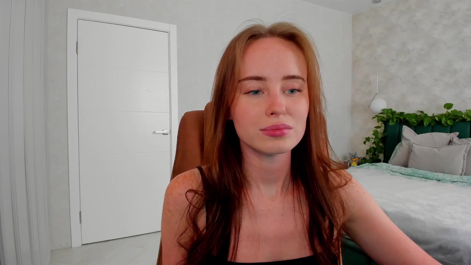 Gallery image thumbnail from userSasha's myfreecams stream on, 04/04/2026, 12:16 image 12 of 20