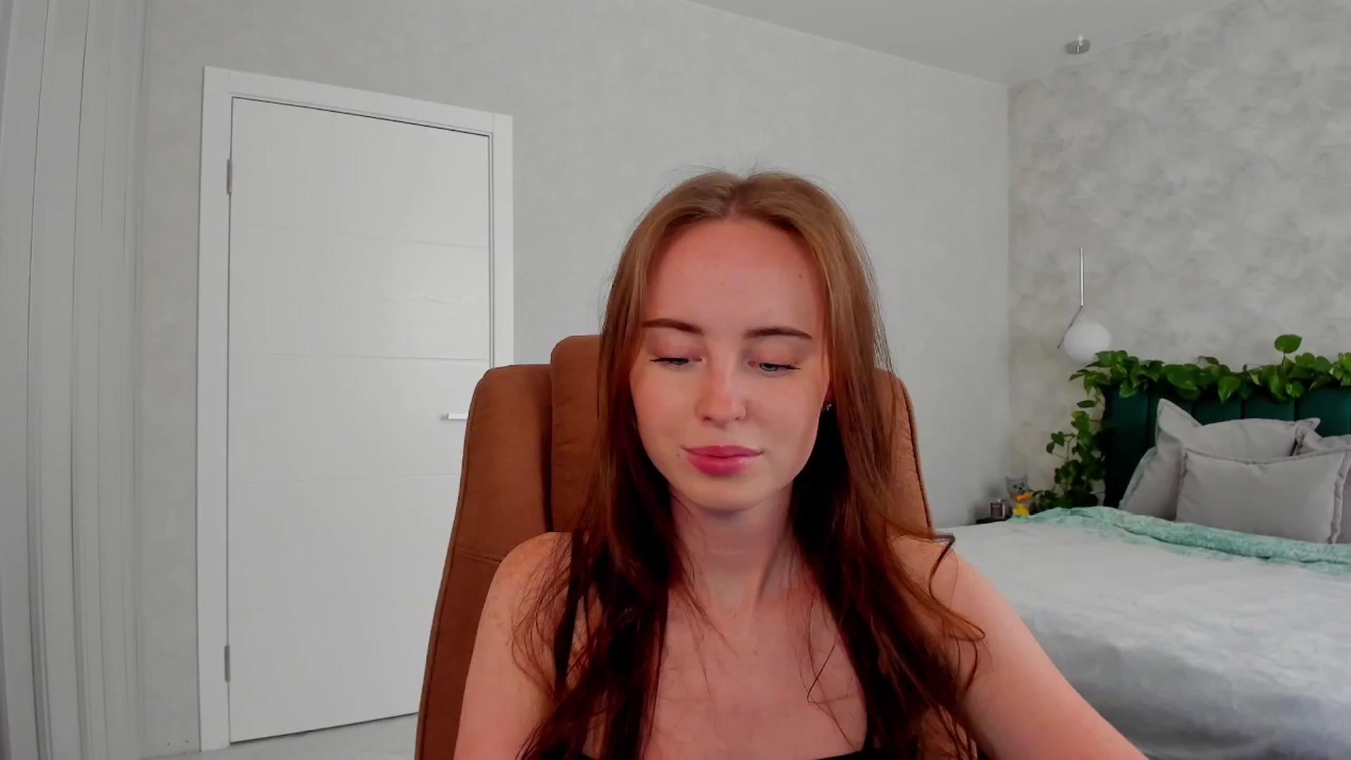 Gallery image thumbnail from userSasha's myfreecams stream on, 04/04/2026, 12:16 image 4 of 20