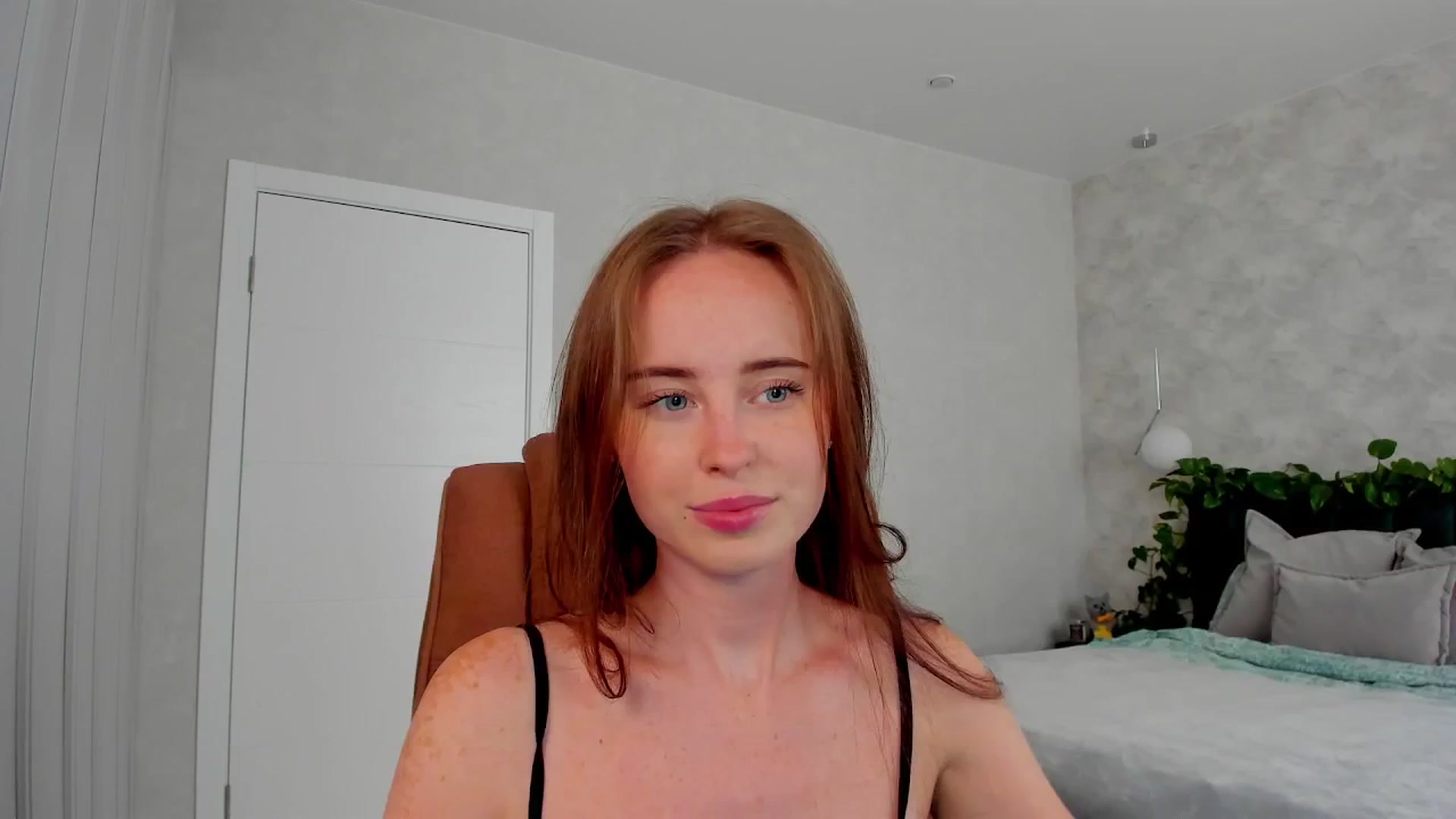 Gallery image thumbnail from userSasha's myfreecams stream on, 04/04/2026, 12:16 image 6 of 20