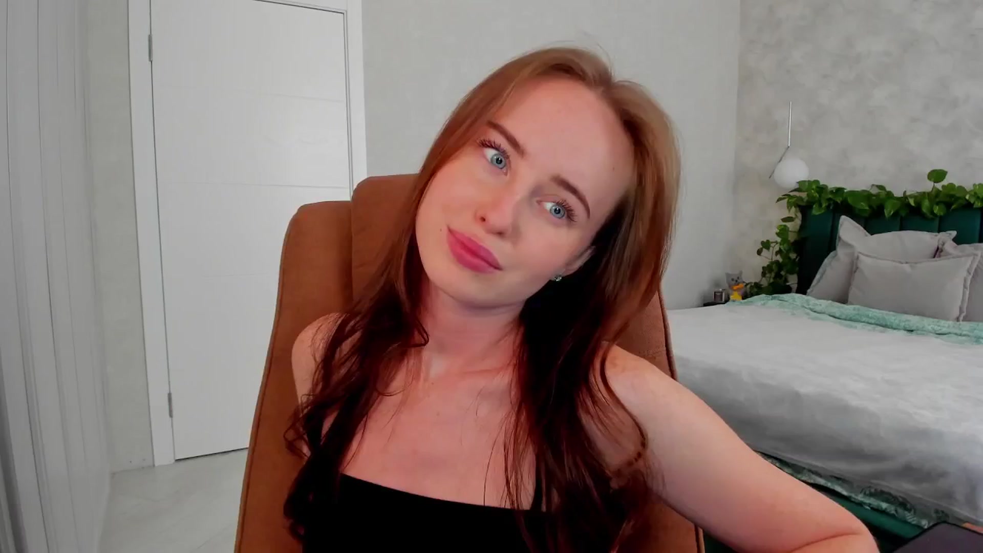 Gallery image thumbnail from userSasha's myfreecams stream on, 04/04/2026, 12:16 image 2 of 20