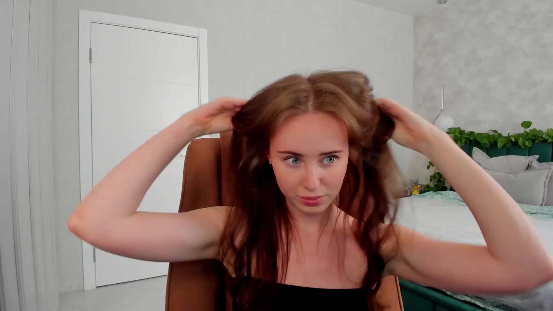 Gallery image thumbnail from userSasha's myfreecams stream on, 04/04/2026, 12:16 image 14 of 20