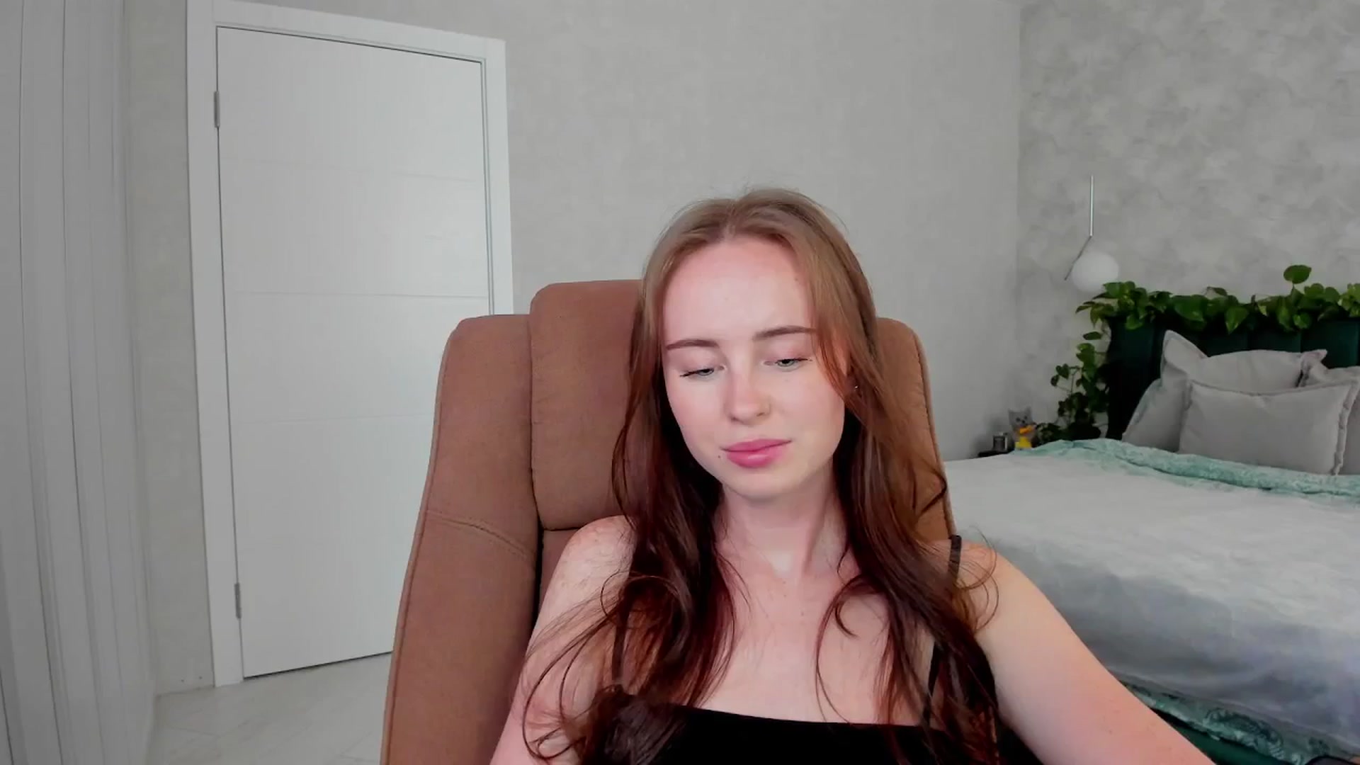 Gallery image thumbnail from userSasha's myfreecams stream on, 04/04/2026, 13:49 image 15 of 20