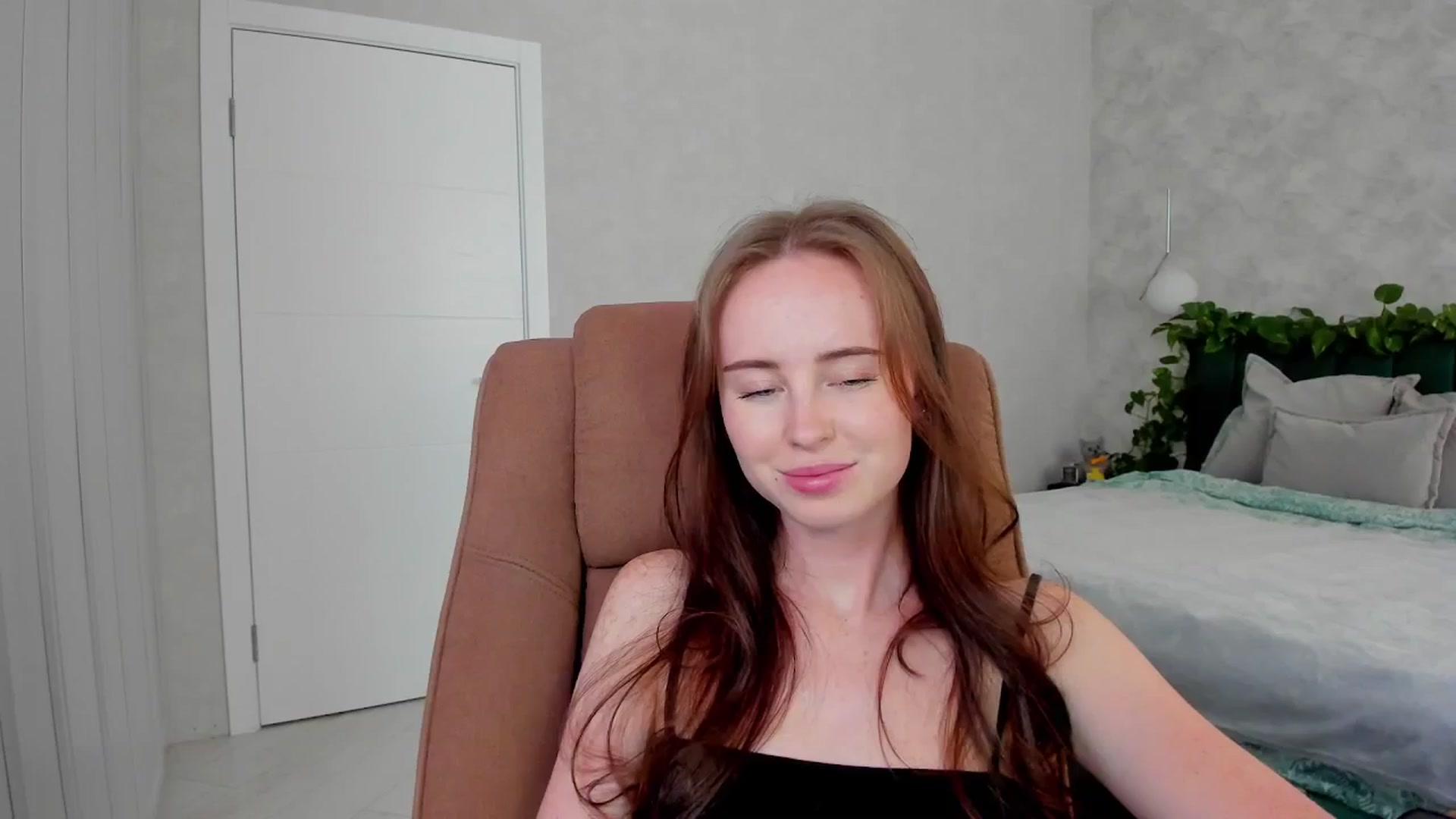Gallery image thumbnail from userSasha's myfreecams stream on, 04/04/2026, 13:49 image 13 of 20