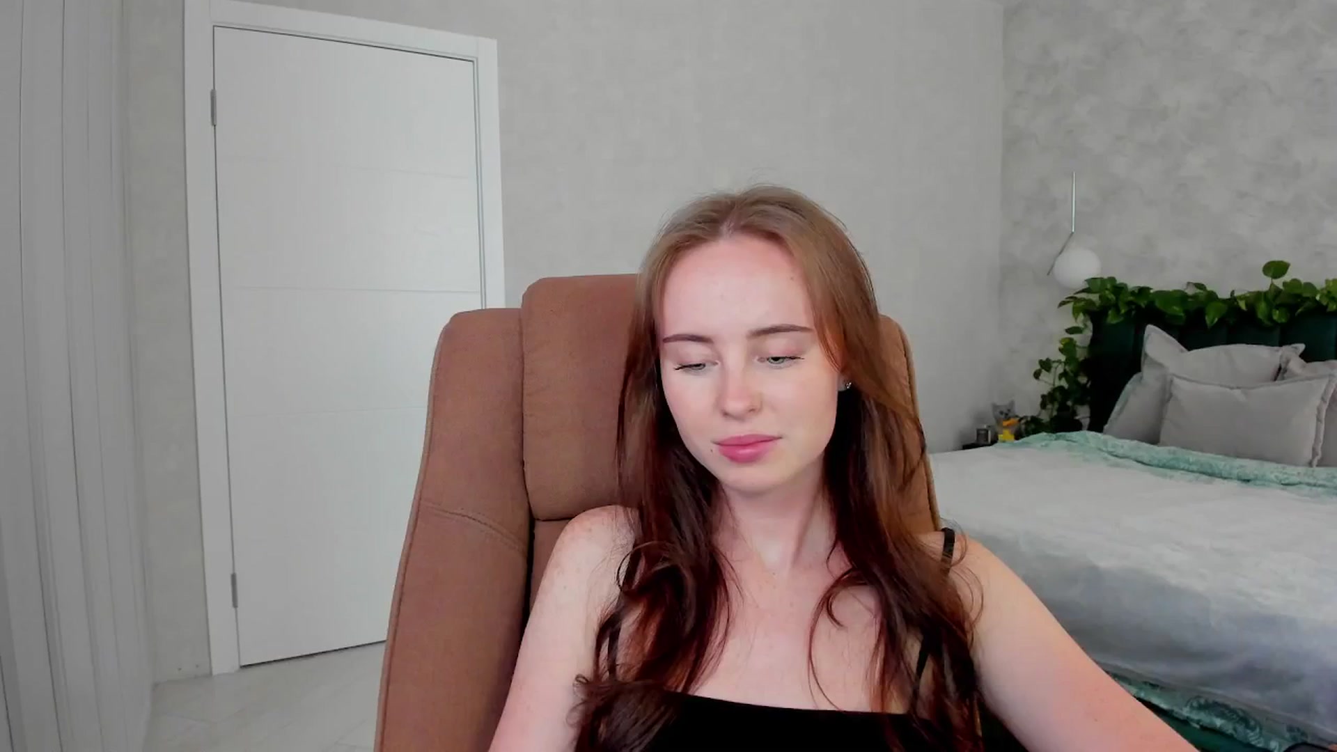 Gallery image thumbnail from userSasha's myfreecams stream on, 04/04/2026, 13:49 image 17 of 20