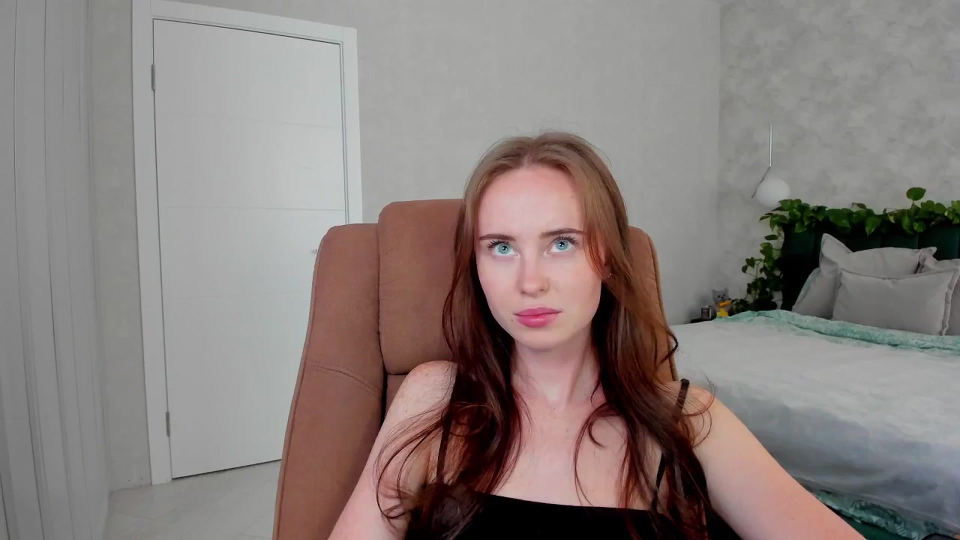 Gallery image thumbnail from userSasha's myfreecams stream on, 04/04/2026, 13:49 image 12 of 20