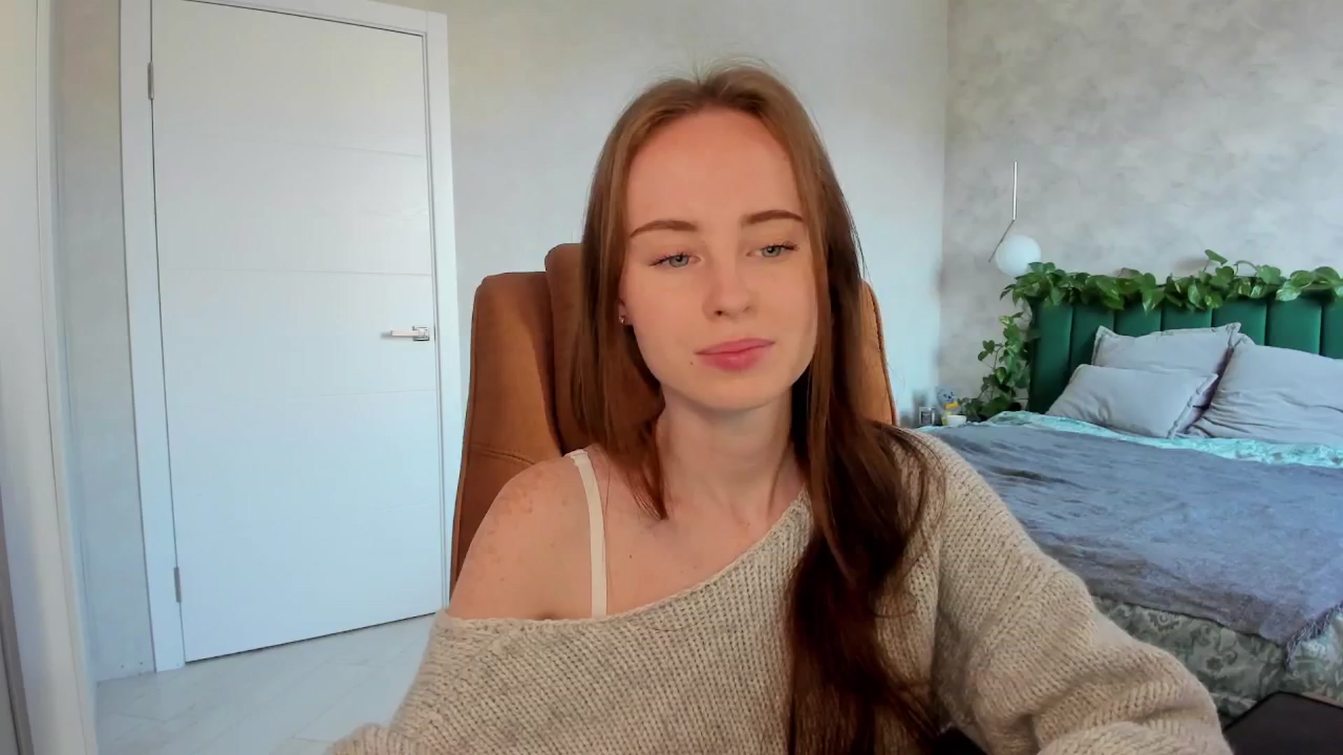 Gallery image thumbnail from userSasha's myfreecams stream on, 04/09/2026, 04:48 image 5 of 20