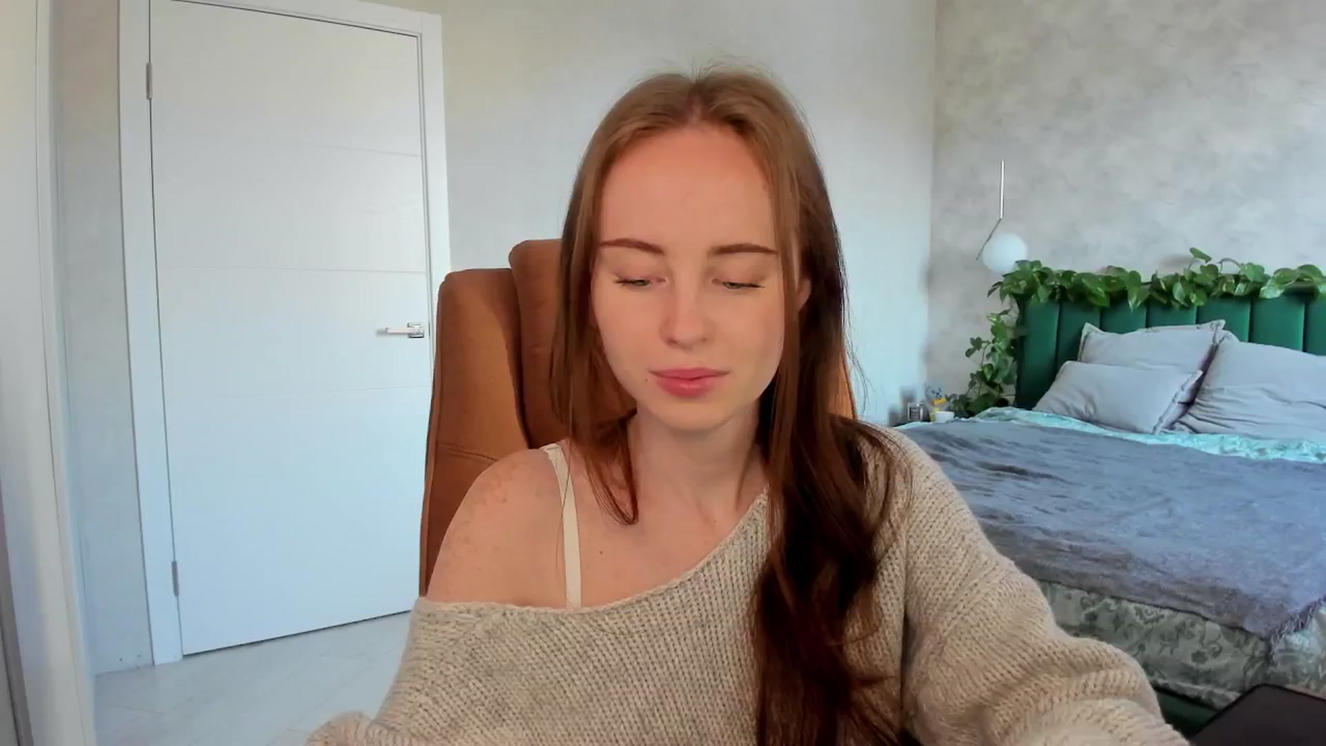 Gallery image thumbnail from userSasha's myfreecams stream on, 04/09/2026, 04:48 image 6 of 20