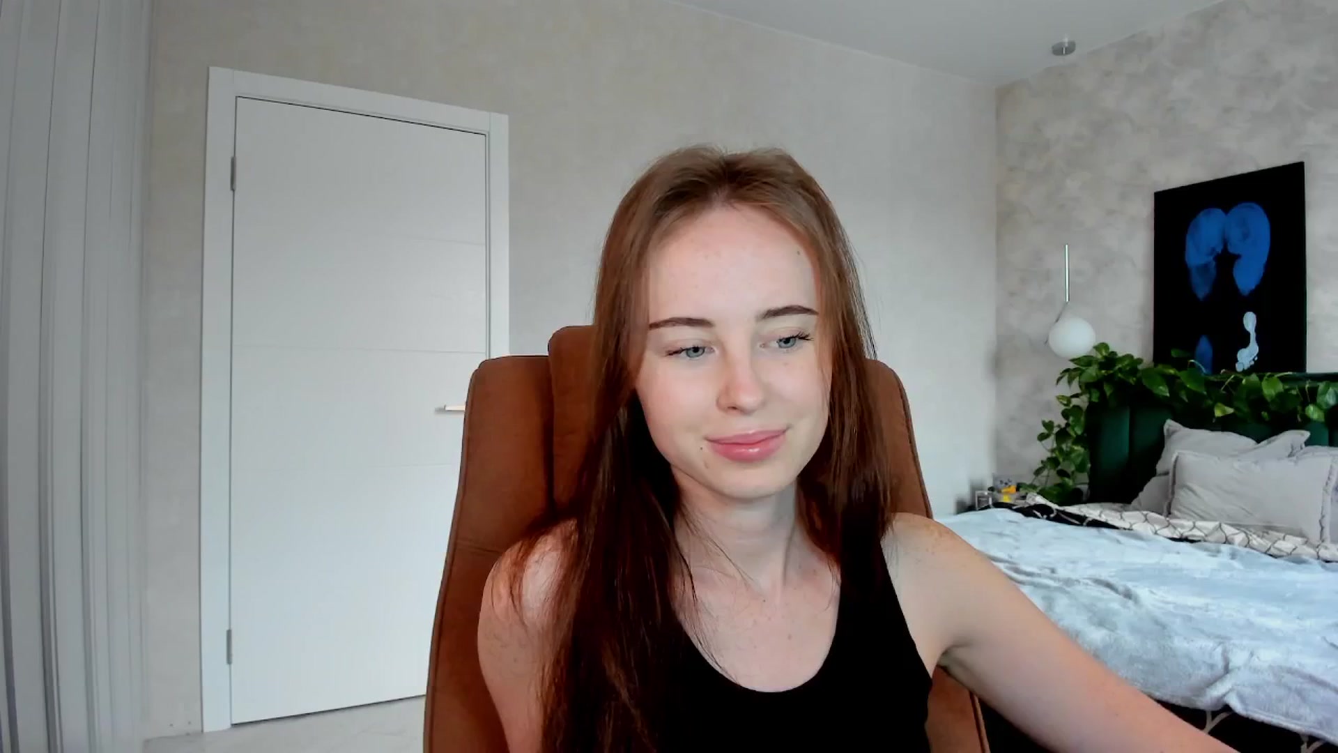 Gallery image thumbnail from userSasha's myfreecams stream on, 04/16/2026, 05:35 image 14 of 20