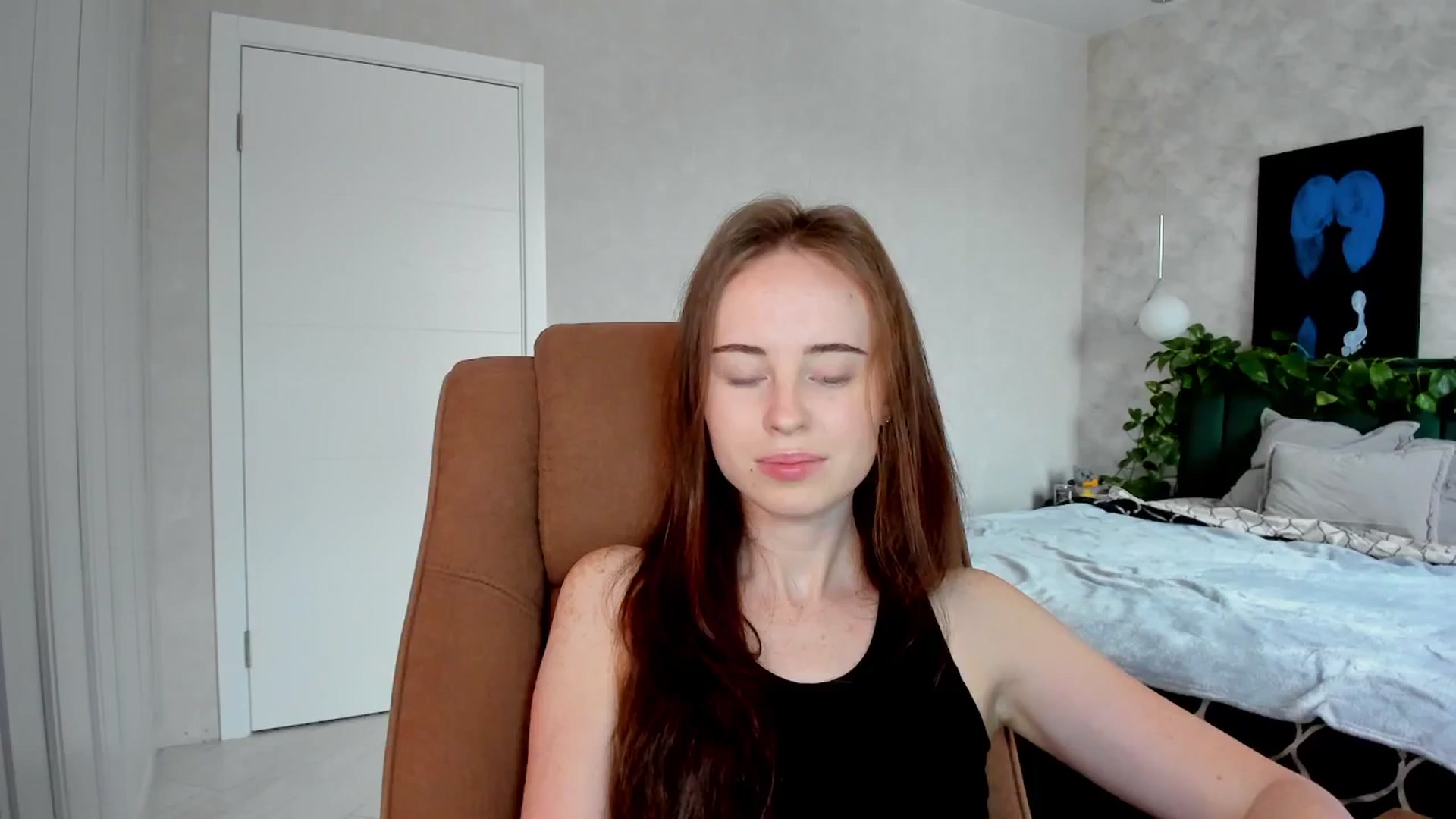 Gallery image thumbnail from userSasha's myfreecams stream on, 04/16/2026, 05:35 image 7 of 20