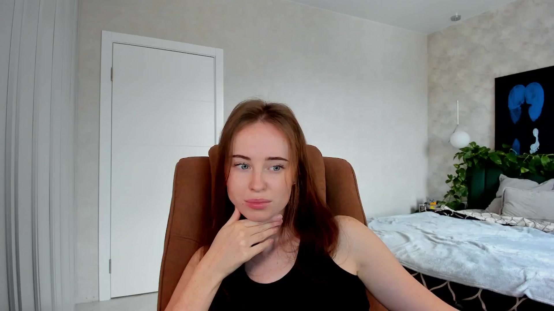 Gallery image thumbnail from userSasha's myfreecams stream on, 04/16/2026, 05:35 image 20 of 20