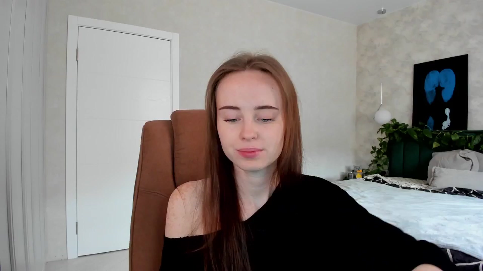 Gallery image thumbnail from userSasha's myfreecams stream on, 04/18/2026, 05:30 image 2 of 20