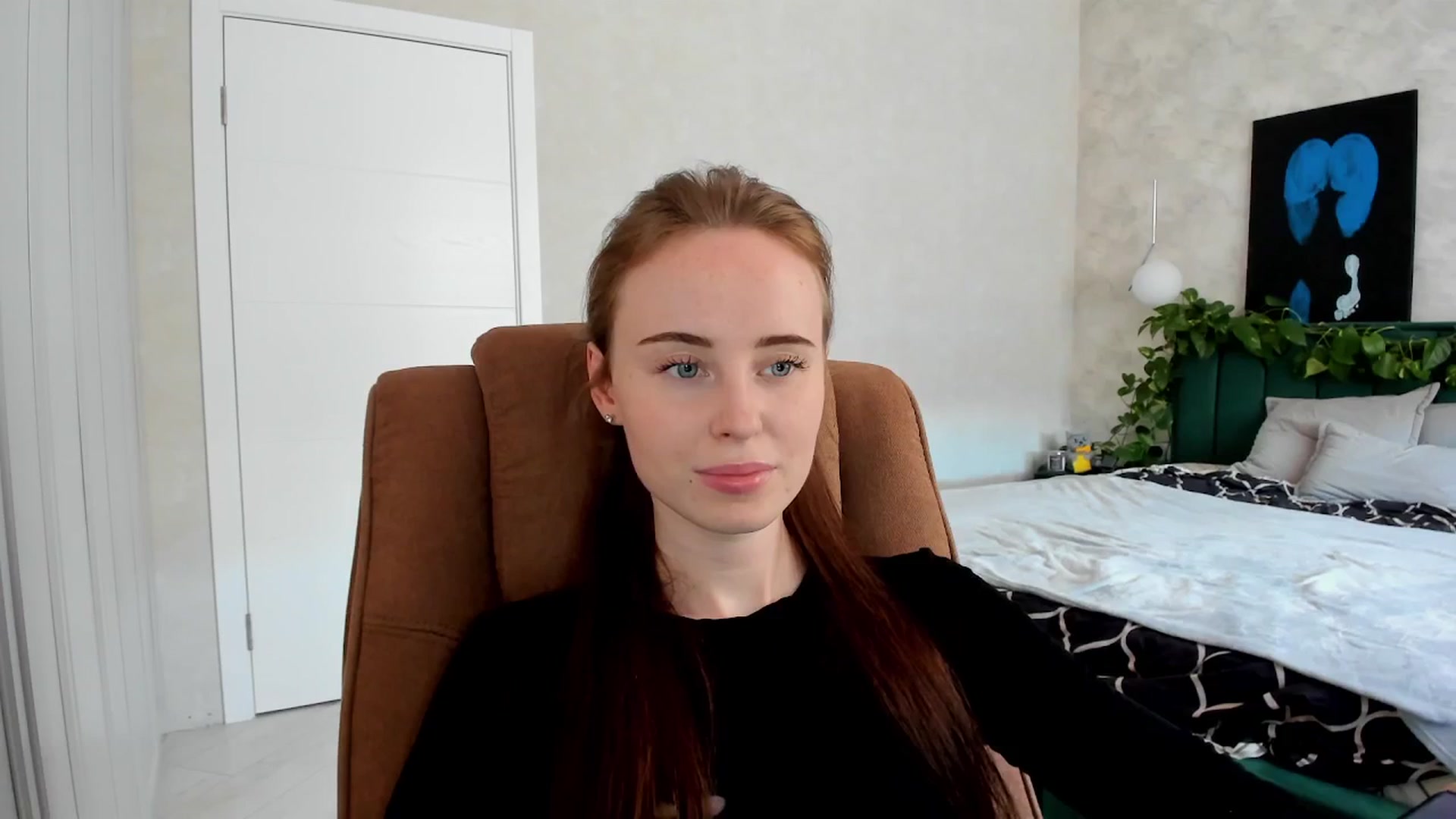 Gallery image thumbnail from userSasha's myfreecams stream on, 04/20/2026, 07:11 image 7 of 20