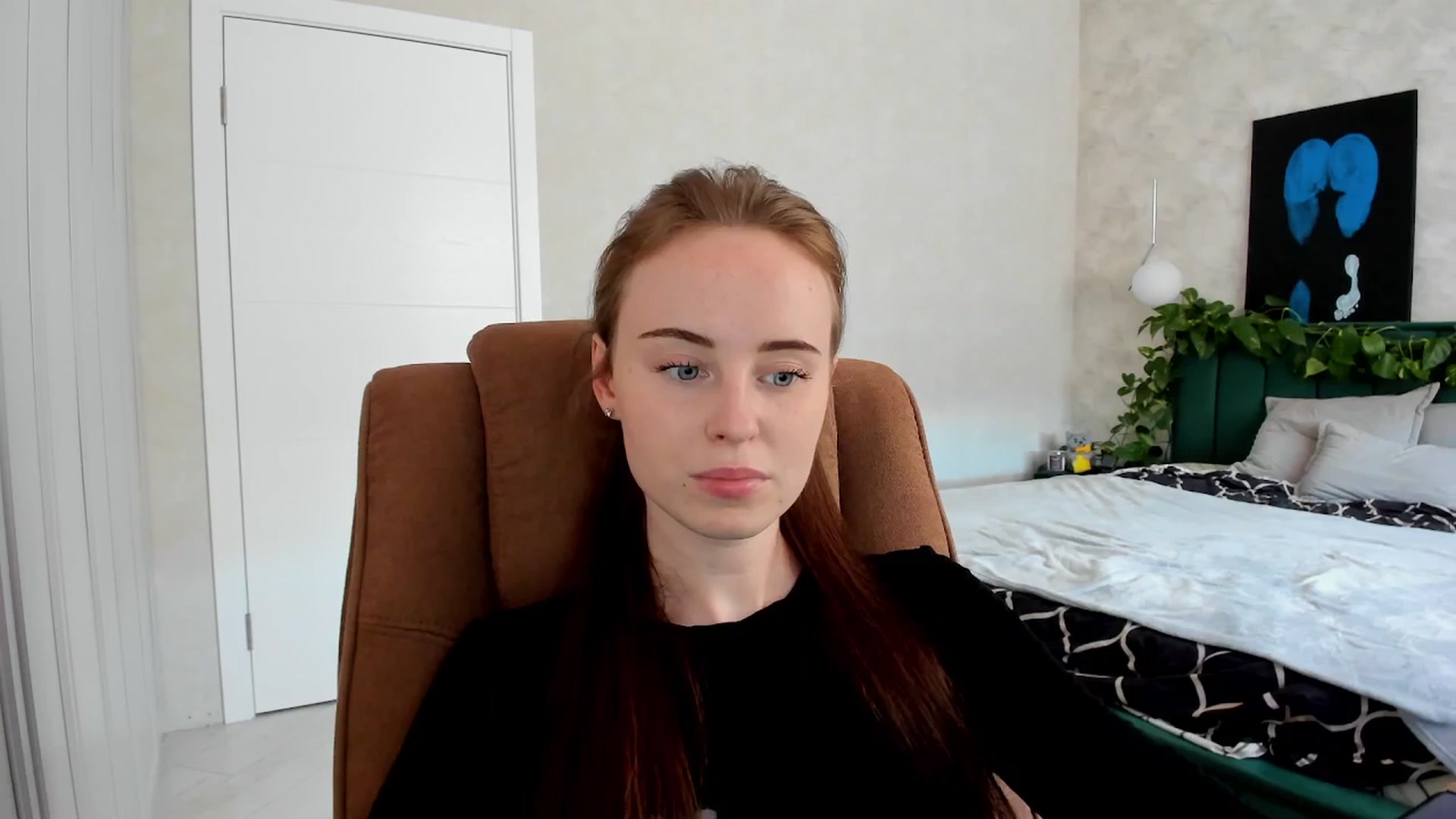 Gallery image thumbnail from userSasha's myfreecams stream on, 04/20/2026, 07:11 image 8 of 20