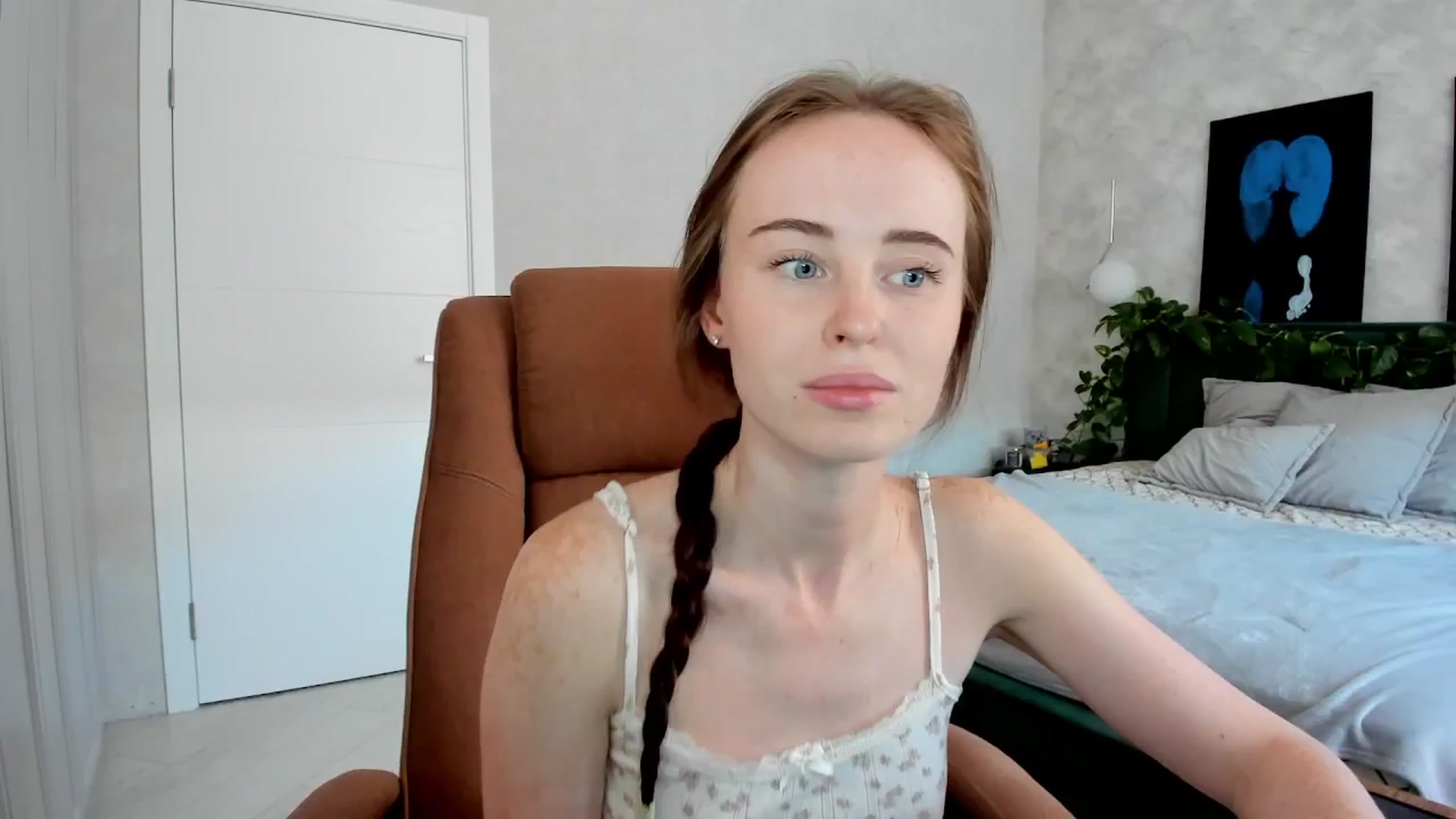 Gallery image thumbnail from userSasha's myfreecams stream on, 04/22/2026, 05:22 image 6 of 20