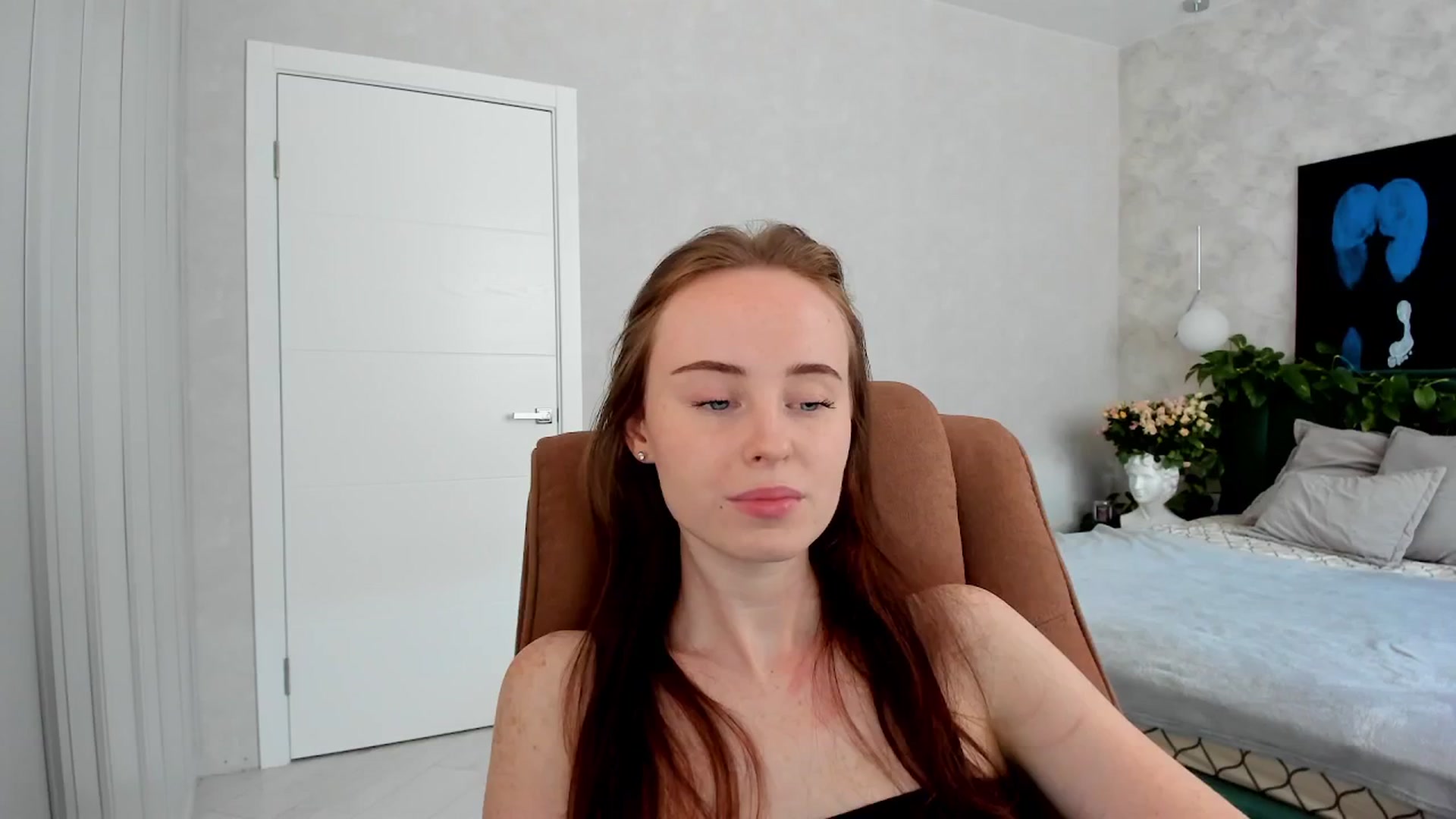 Gallery image thumbnail from userSasha's myfreecams stream on, 04/23/2026, 05:47 image 19 of 20