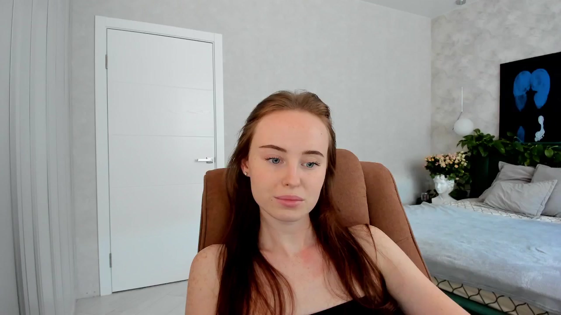 Gallery image thumbnail from userSasha's myfreecams stream on, 04/23/2026, 05:47 image 17 of 20
