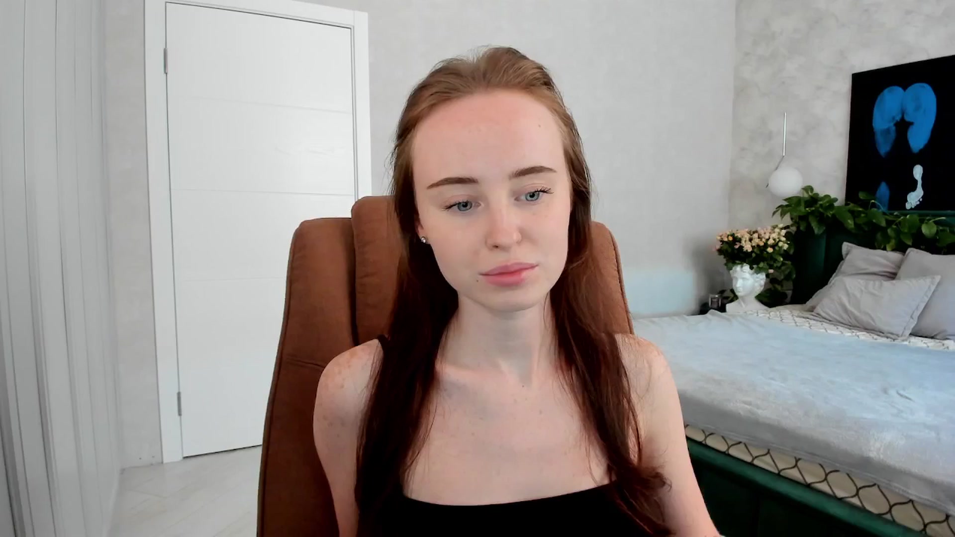 Gallery image thumbnail from userSasha's myfreecams stream on, 04/23/2026, 05:47 image 6 of 20