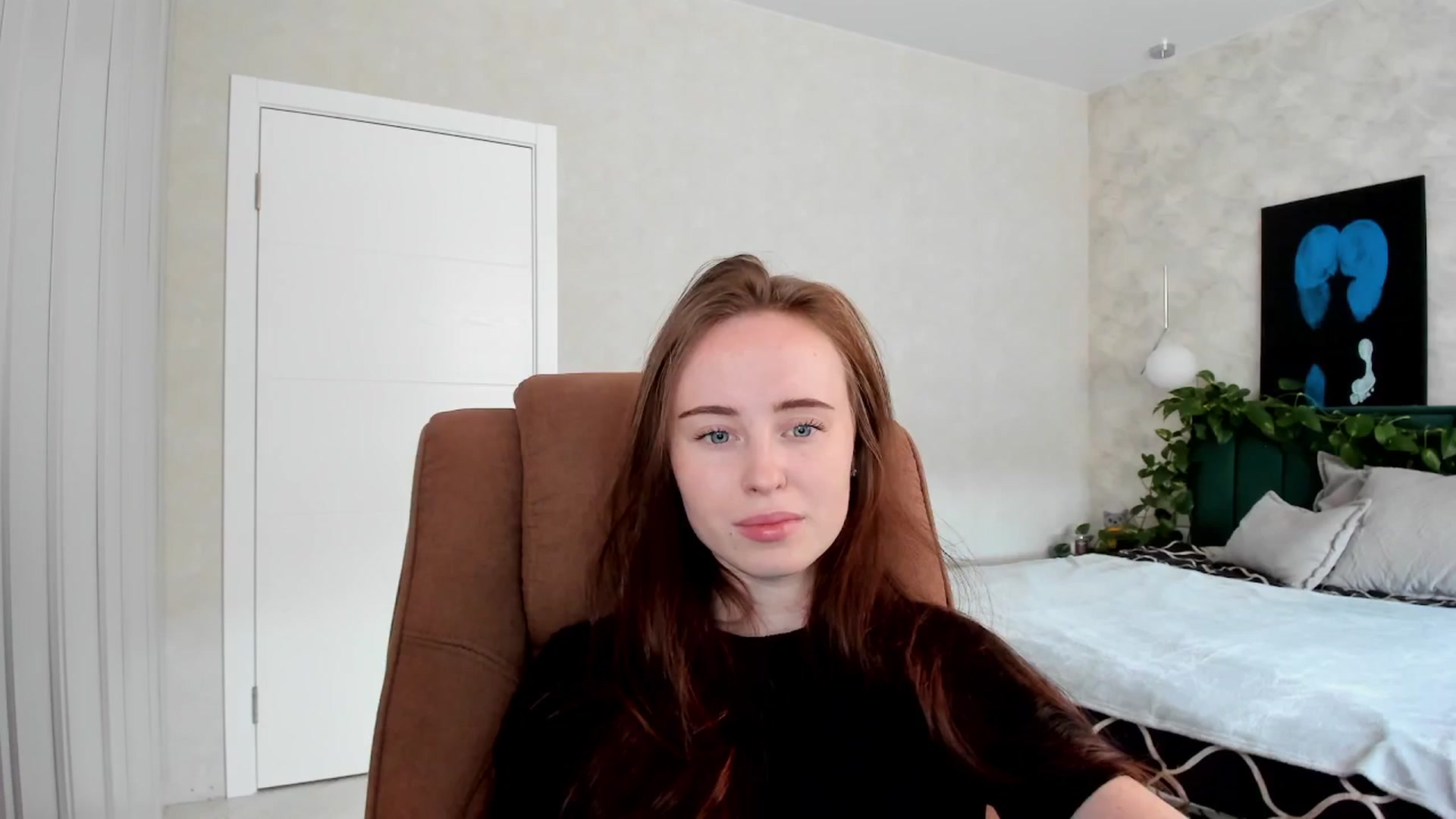 Gallery image thumbnail from userSasha's myfreecams stream on, 04/29/2026, 05:25 image 15 of 20