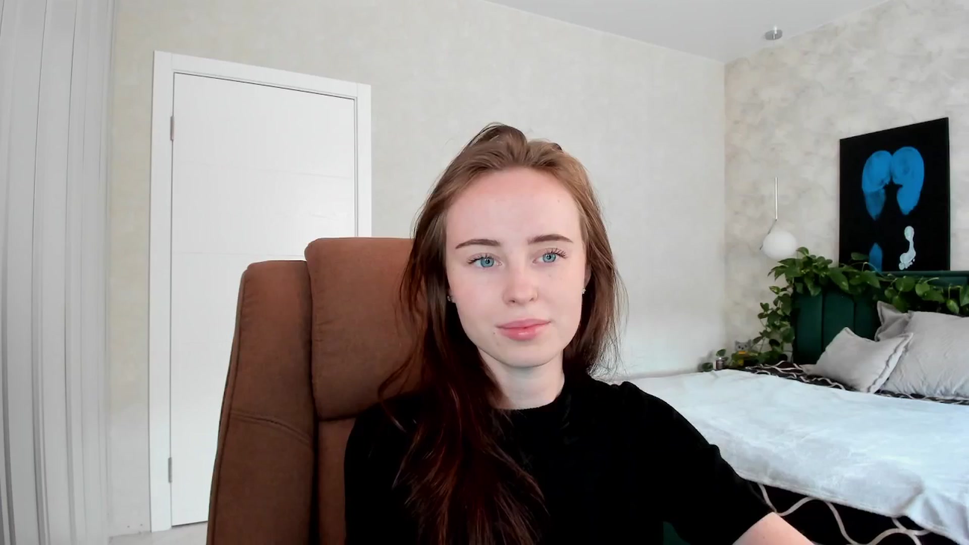 Gallery image thumbnail from userSasha's myfreecams stream on, 04/29/2026, 05:25 image 11 of 20