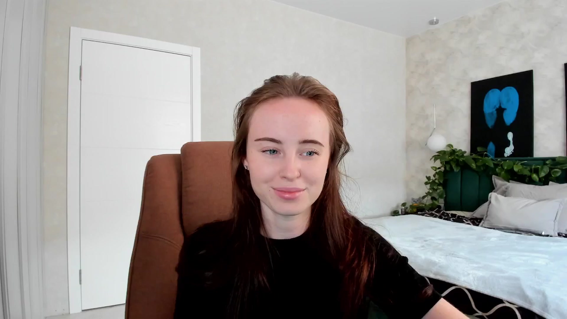 Gallery image thumbnail from userSasha's myfreecams stream on, 04/29/2026, 06:32 image 19 of 20