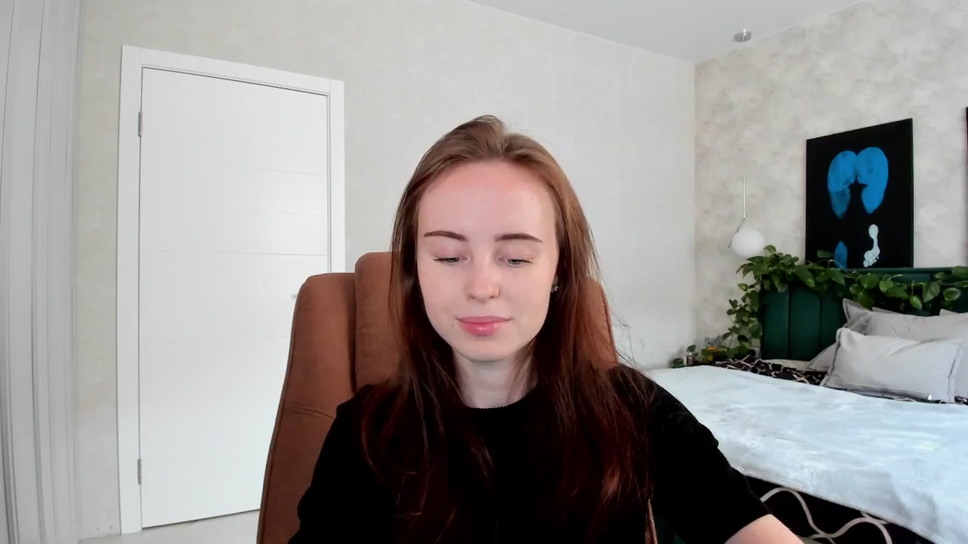 Gallery image thumbnail from userSasha's myfreecams stream on, 04/29/2026, 06:32 image 14 of 20
