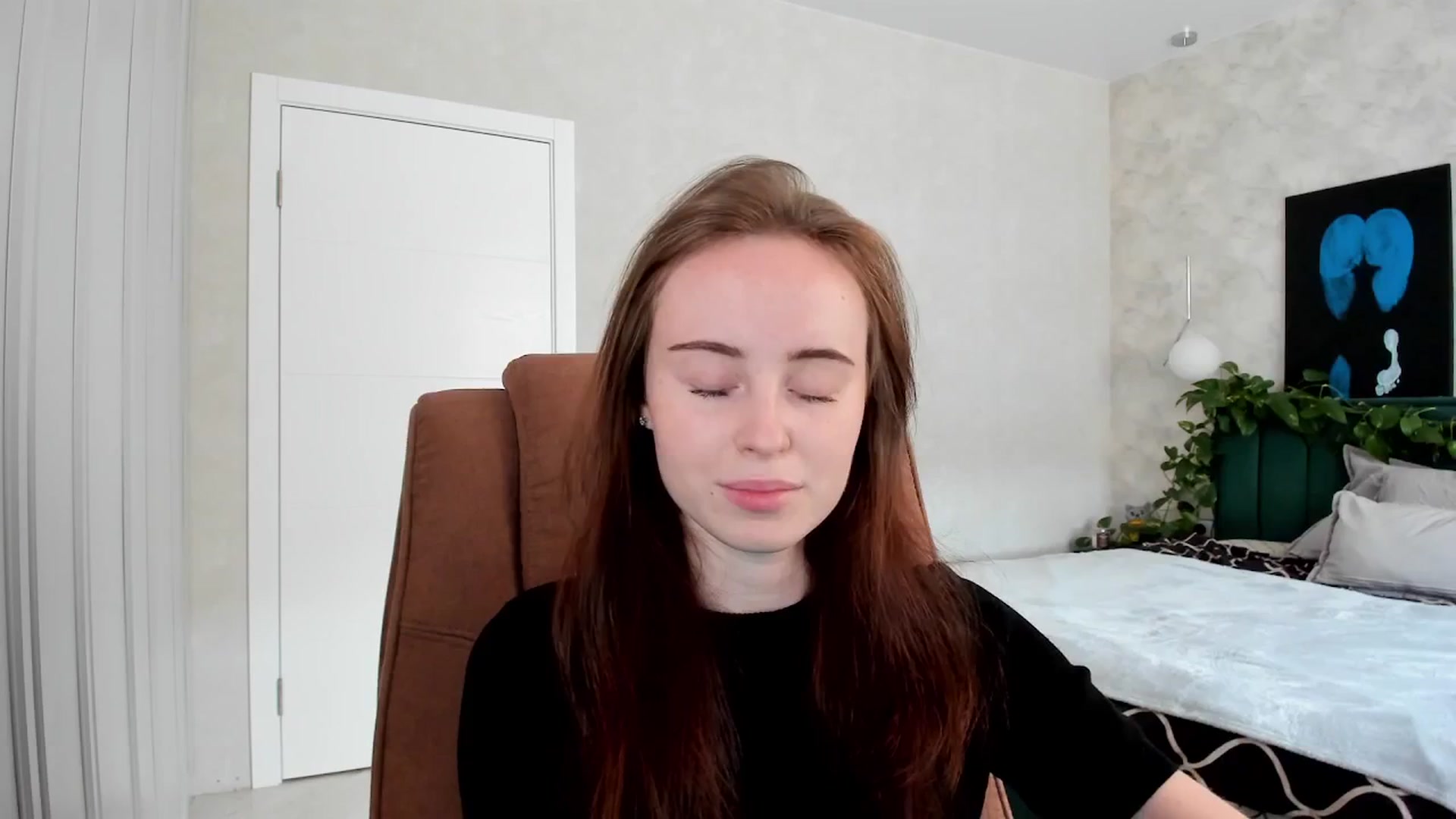 Gallery image thumbnail from userSasha's myfreecams stream on, 04/29/2026, 06:32 image 2 of 20