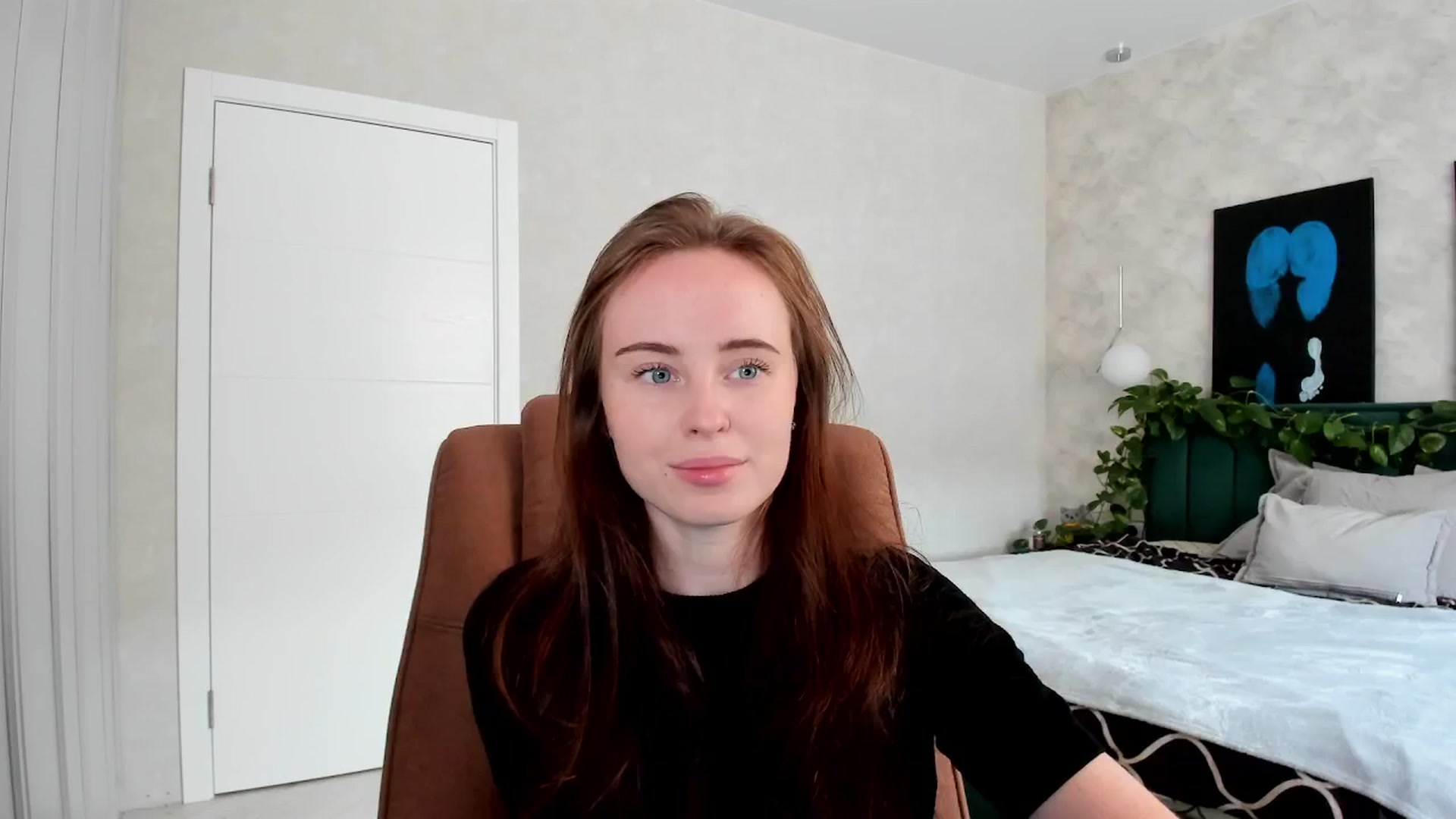 Gallery image thumbnail from userSasha's myfreecams stream on, 04/29/2026, 06:32 image 13 of 20