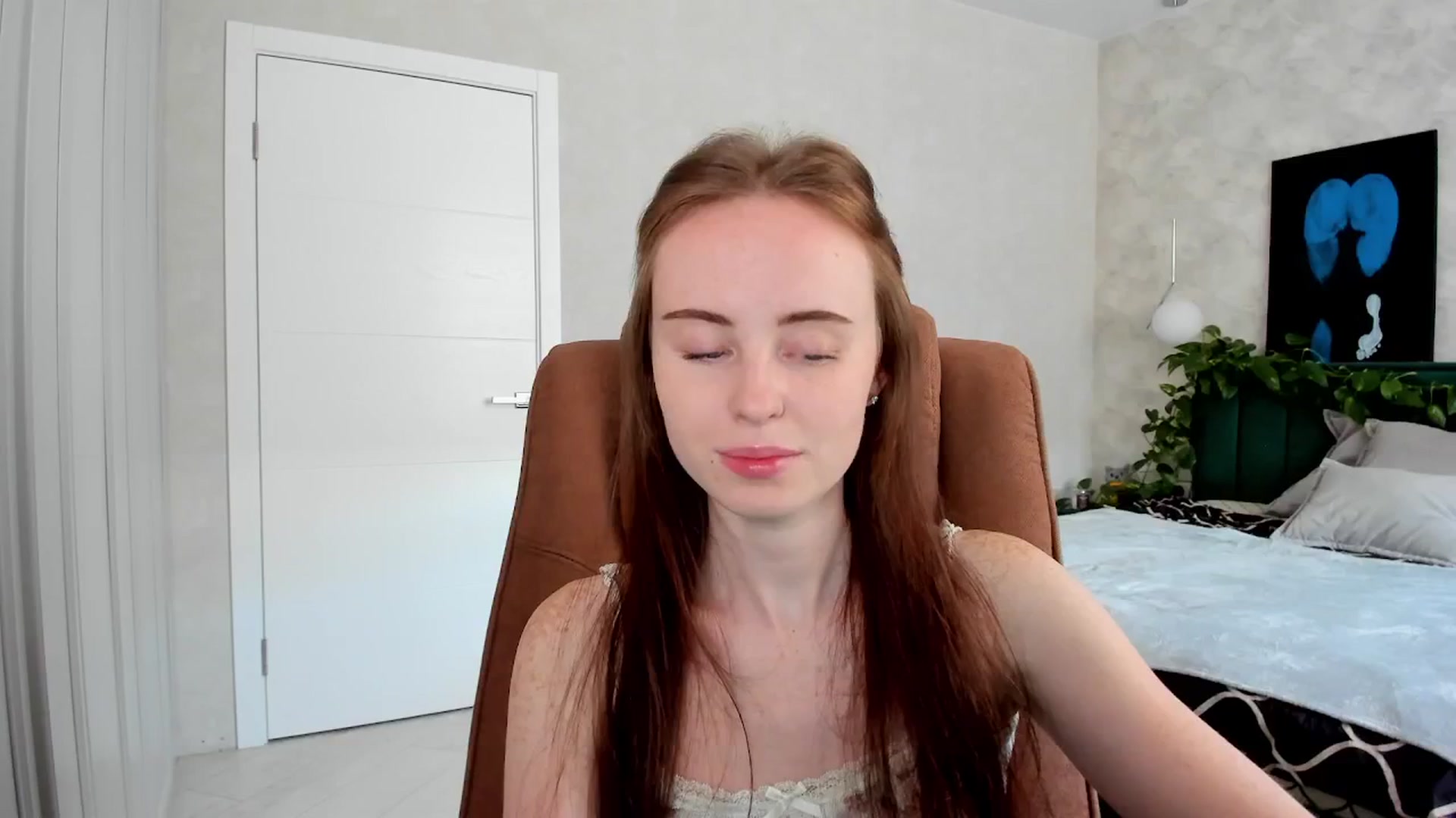 Gallery image thumbnail from userSasha's myfreecams stream on, 04/30/2026, 05:26 image 9 of 20