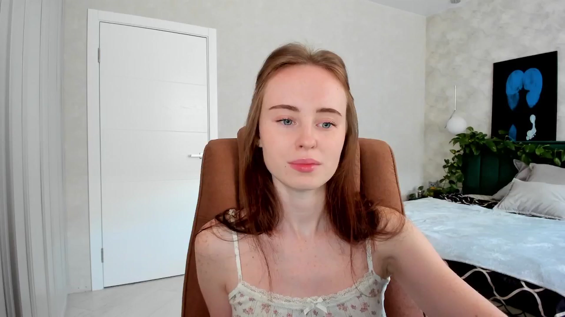 Gallery image thumbnail from userSasha's myfreecams stream on, 04/30/2026, 05:26 image 16 of 20