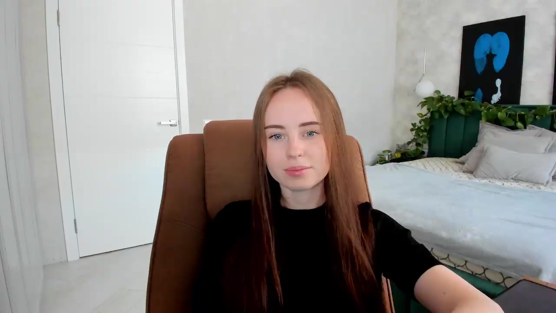 Gallery image thumbnail from userSasha's myfreecams stream on, 05/06/2026, 06:53 image 6 of 20