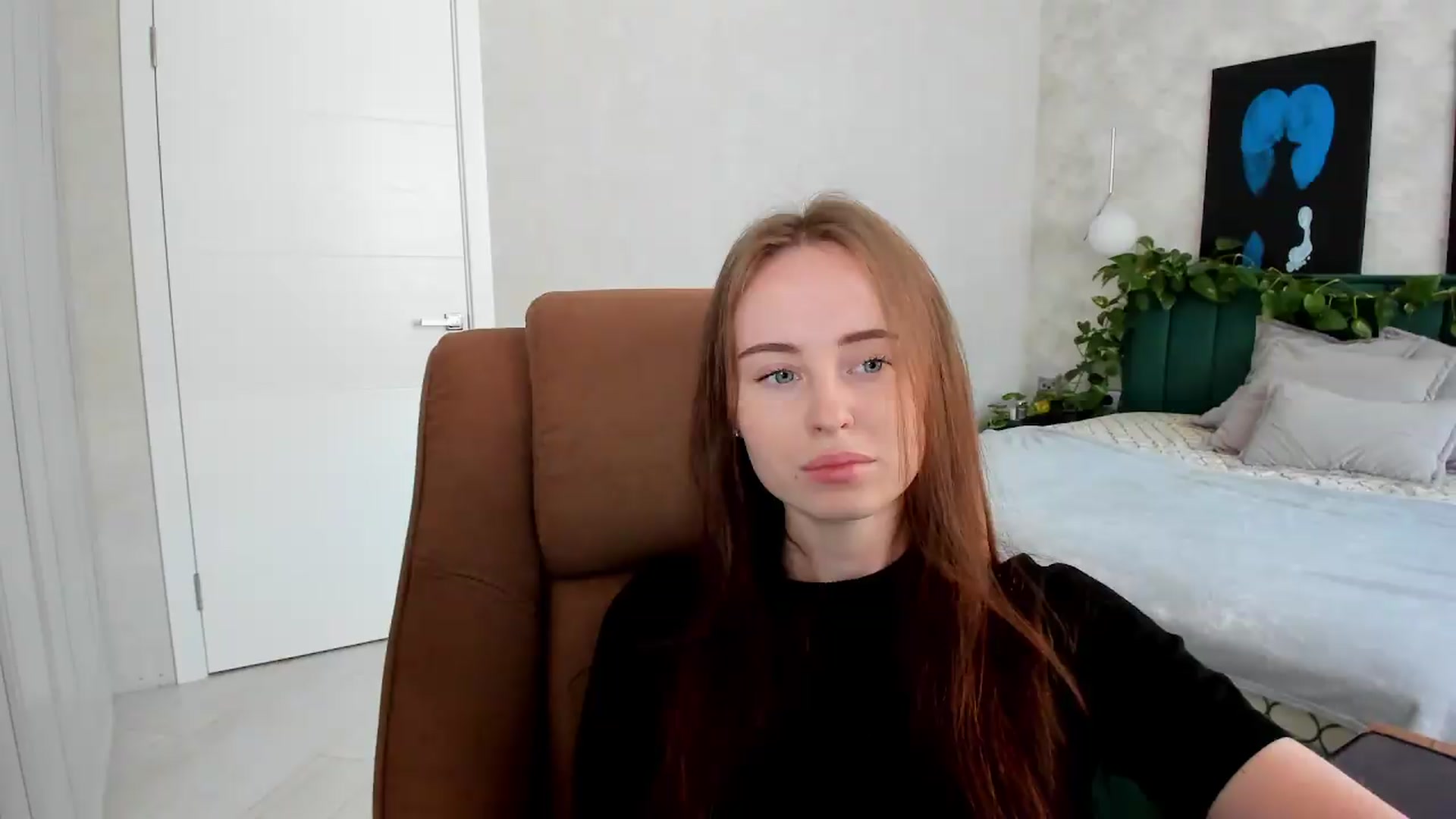 Gallery image thumbnail from userSasha's myfreecams stream on, 05/06/2026, 06:53 image 3 of 20