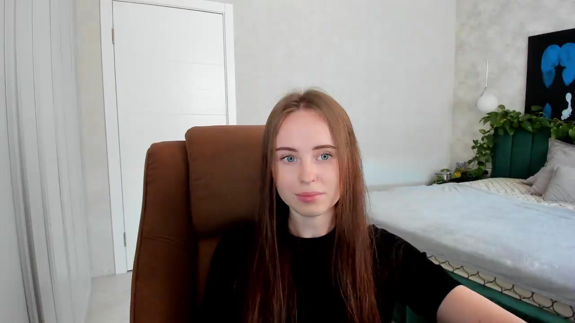 Gallery image thumbnail from userSasha's myfreecams stream on, 05/06/2026, 06:53 image 14 of 20