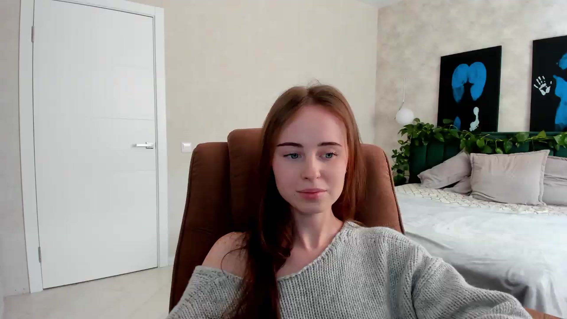 Gallery image thumbnail from userSasha's myfreecams stream on, 05/09/2026, 07:13 image 19 of 20