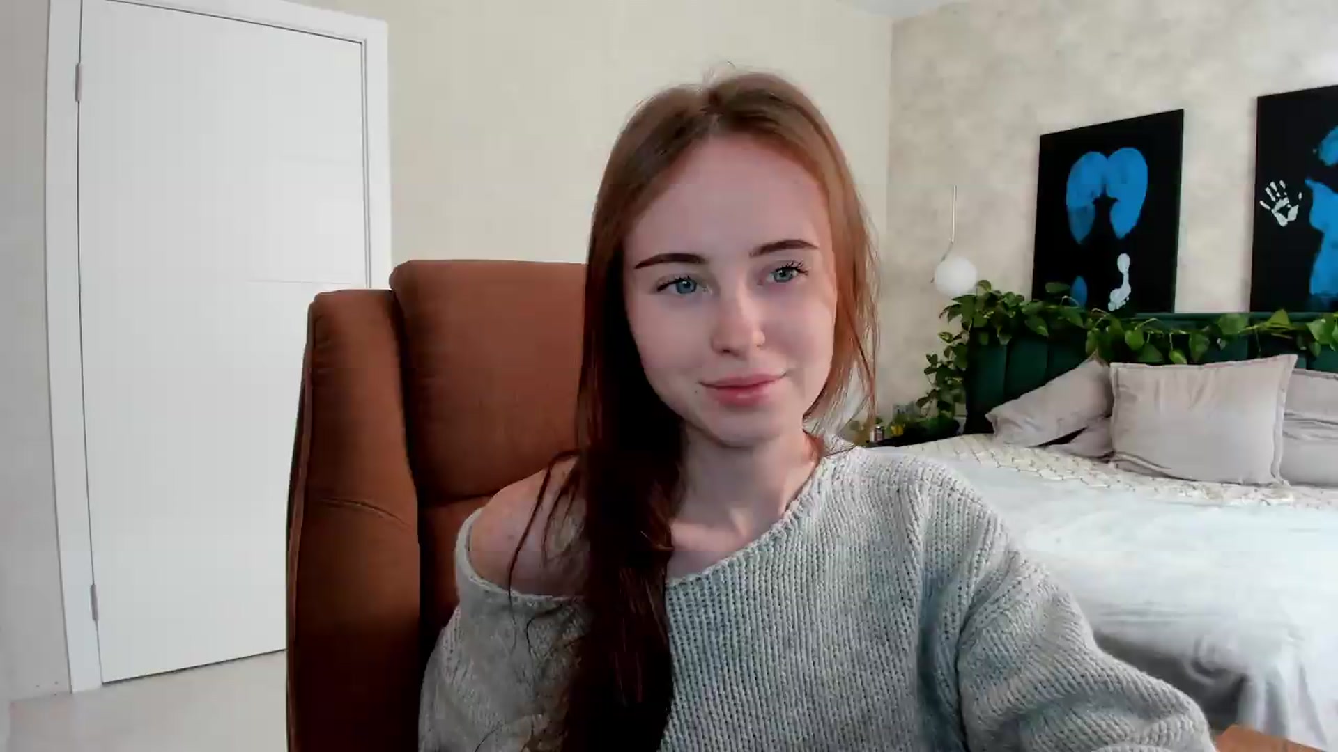 Gallery image thumbnail from userSasha's myfreecams stream on, 05/09/2026, 07:13 image 16 of 20