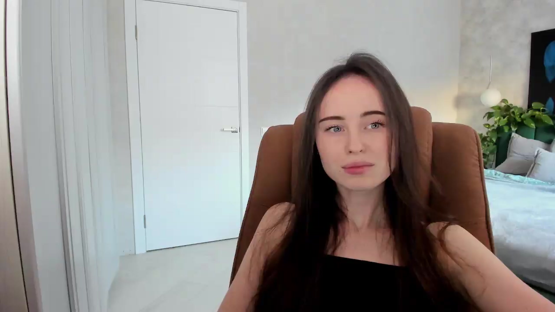 Gallery image thumbnail from userSasha's myfreecams stream on, 06/07/2026, 18:42 image 1 of 20